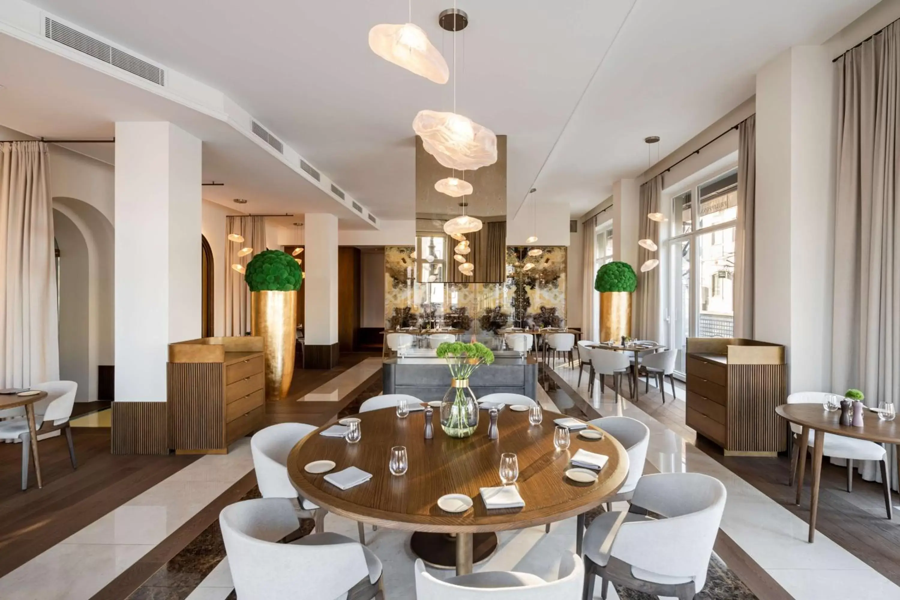 Restaurant/Places to Eat in Grand Hotel Kempinski Vilnius