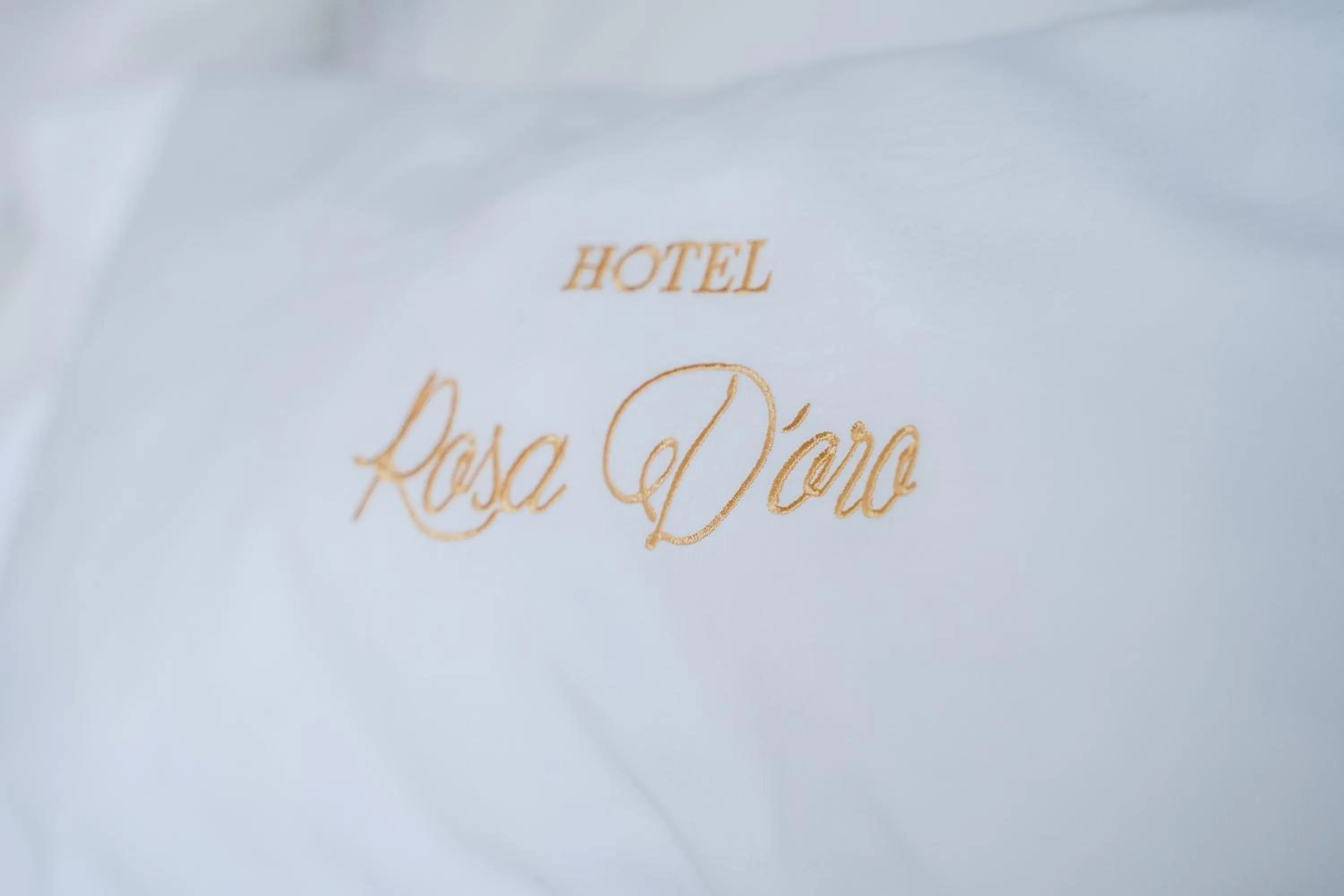 Logo/Certificate/Sign, Bed in Hotel Rosa De oro