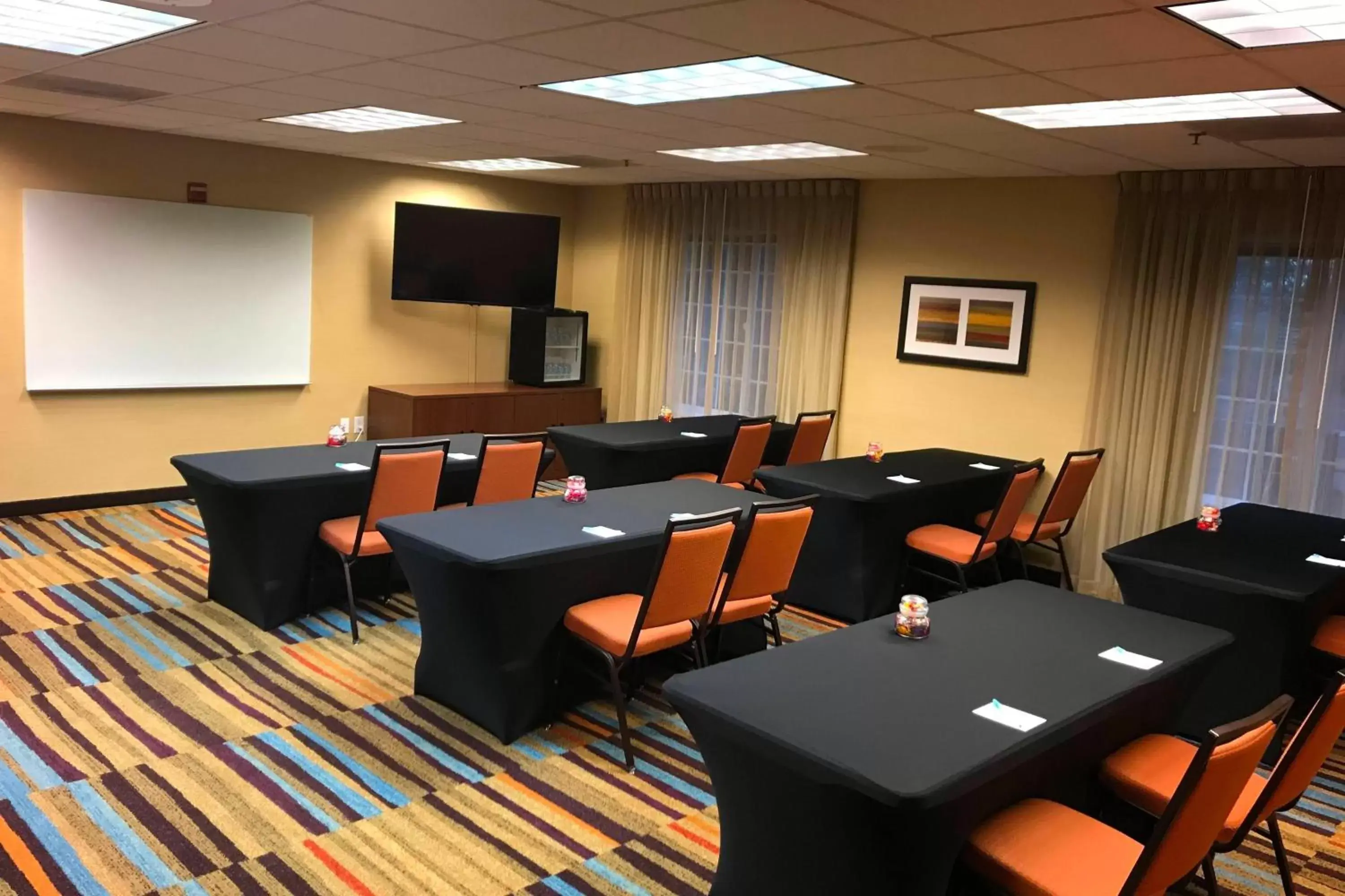Meeting/conference room, Business Area/Conference Room in Fairfield Inn & Suites Portland South/Lake Oswego