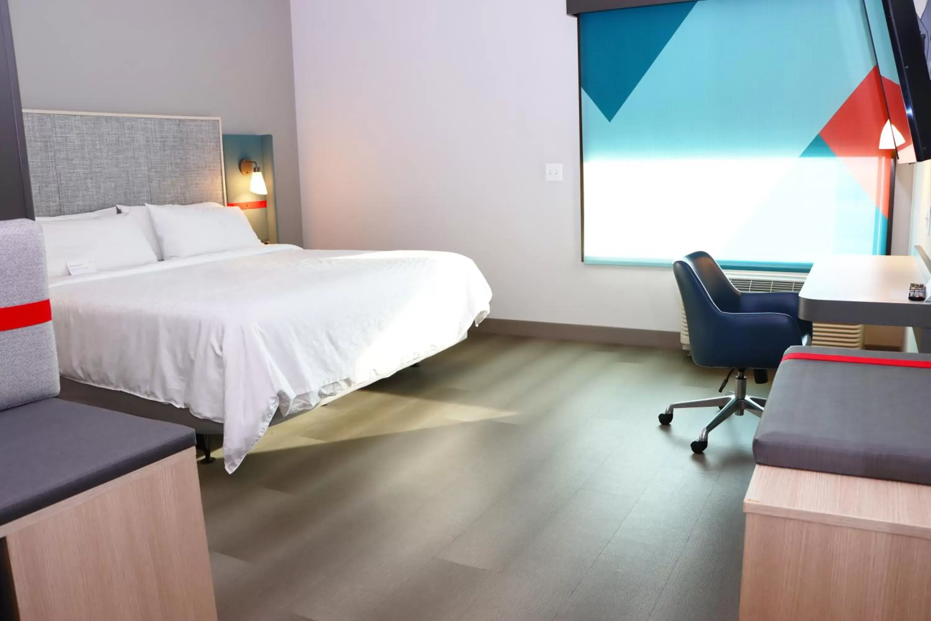 Bedroom, Bed in avid hotels - Lancaster by IHG Bedroom, Bed in avid hotels - Lancaster by IHG