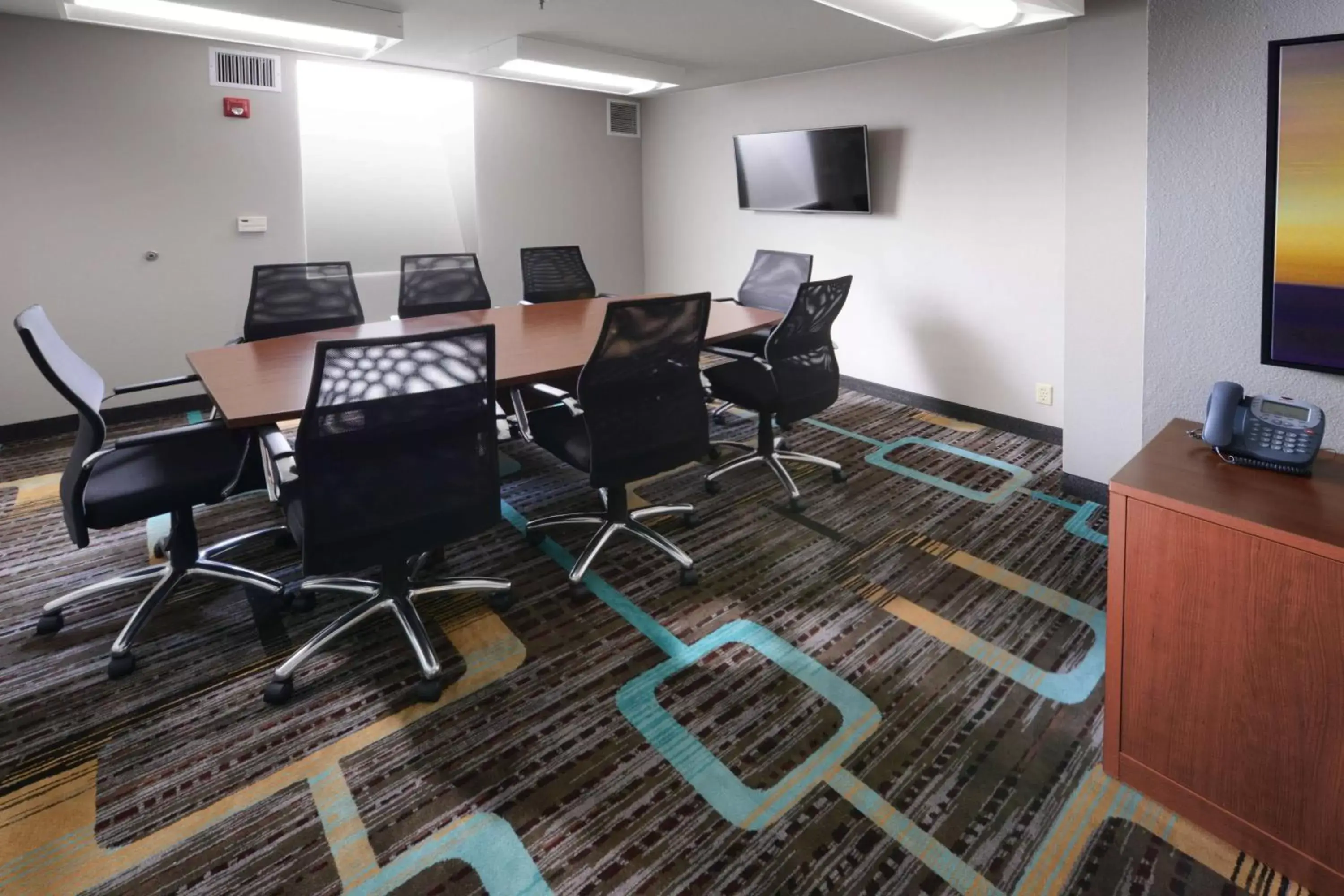 Meeting/conference room in Sonesta ES Suites Dallas Central Expressway