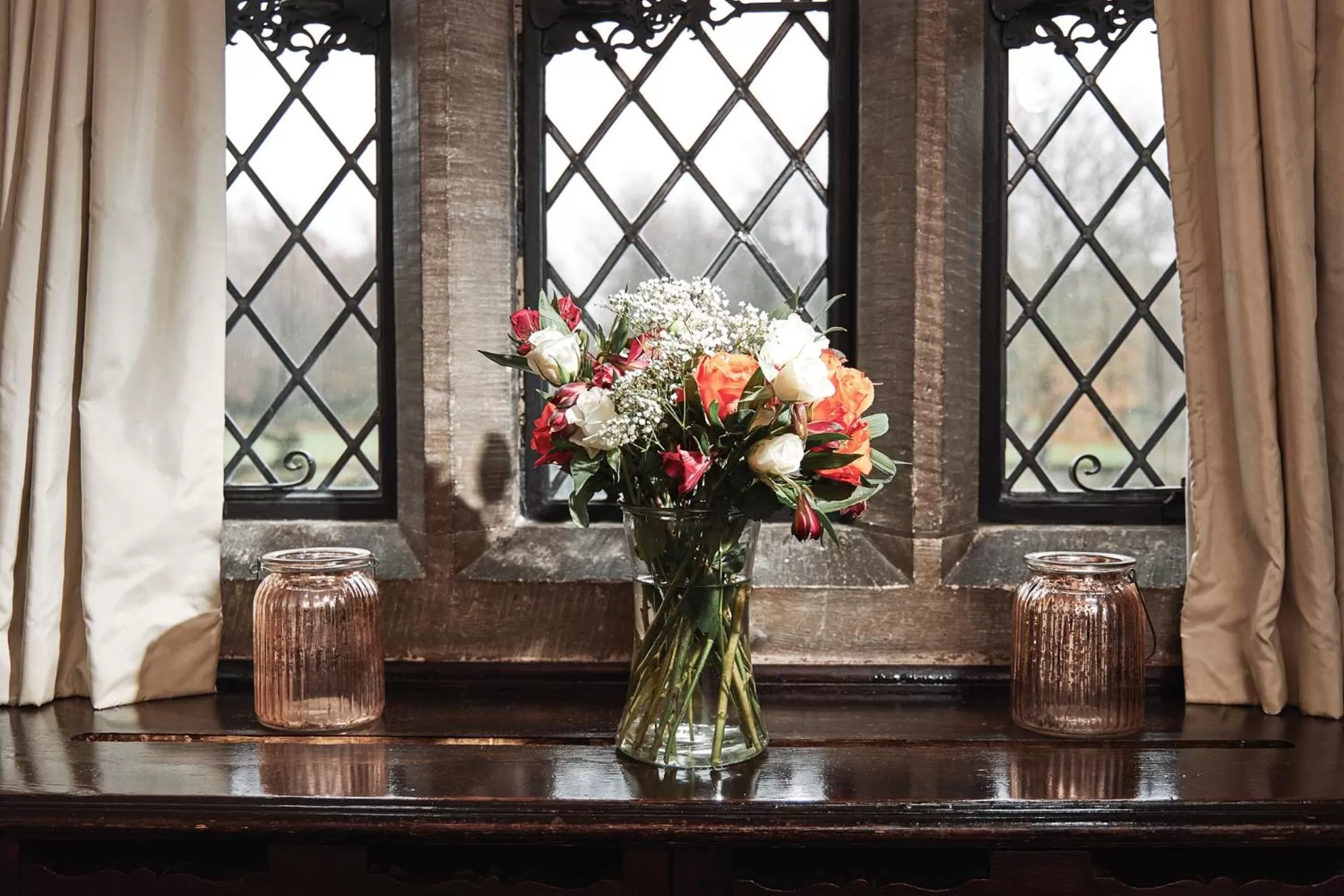 Garden view in Great Fosters - Near Windsor