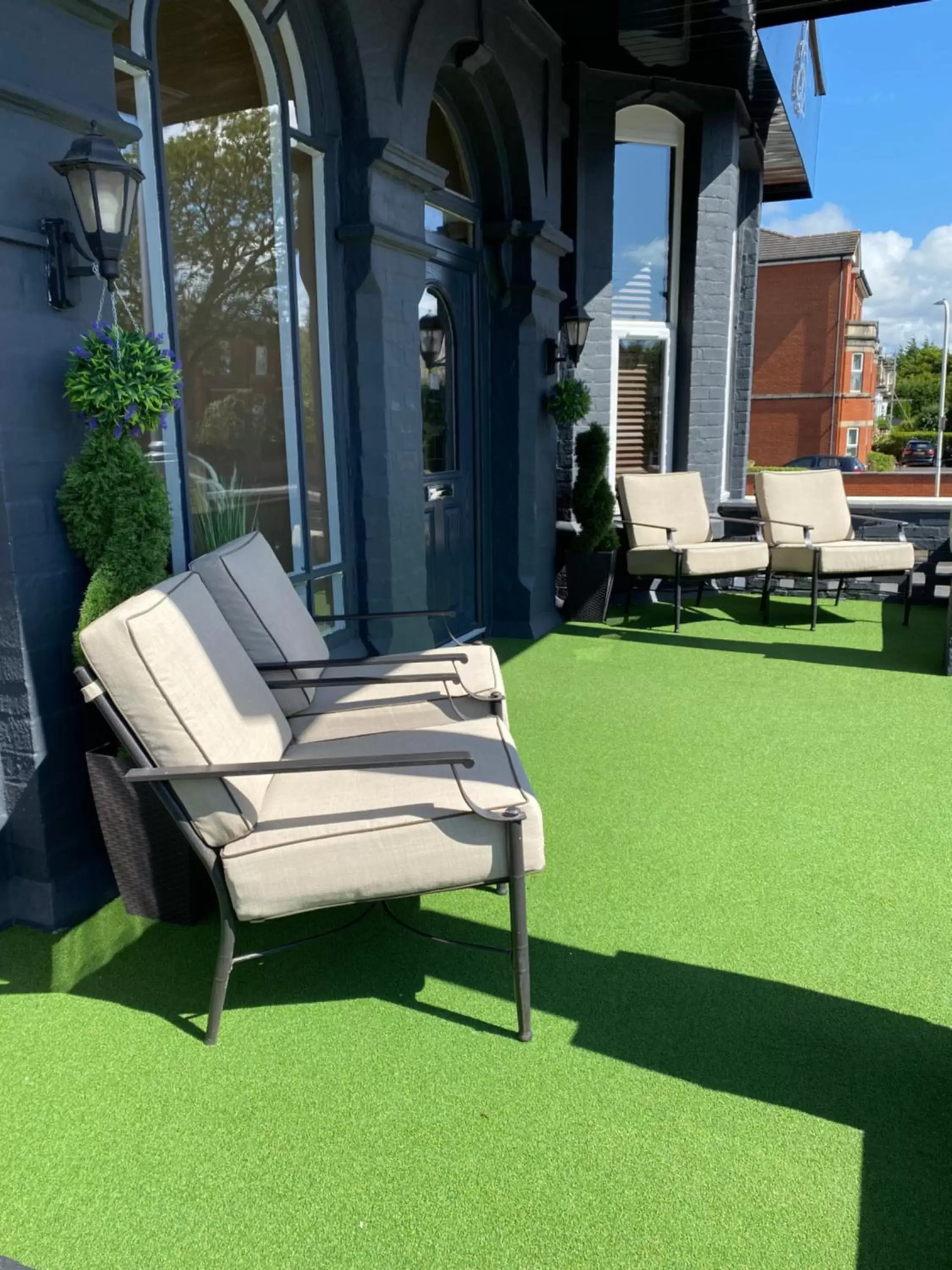 Seating area in The New Talbot Hotel