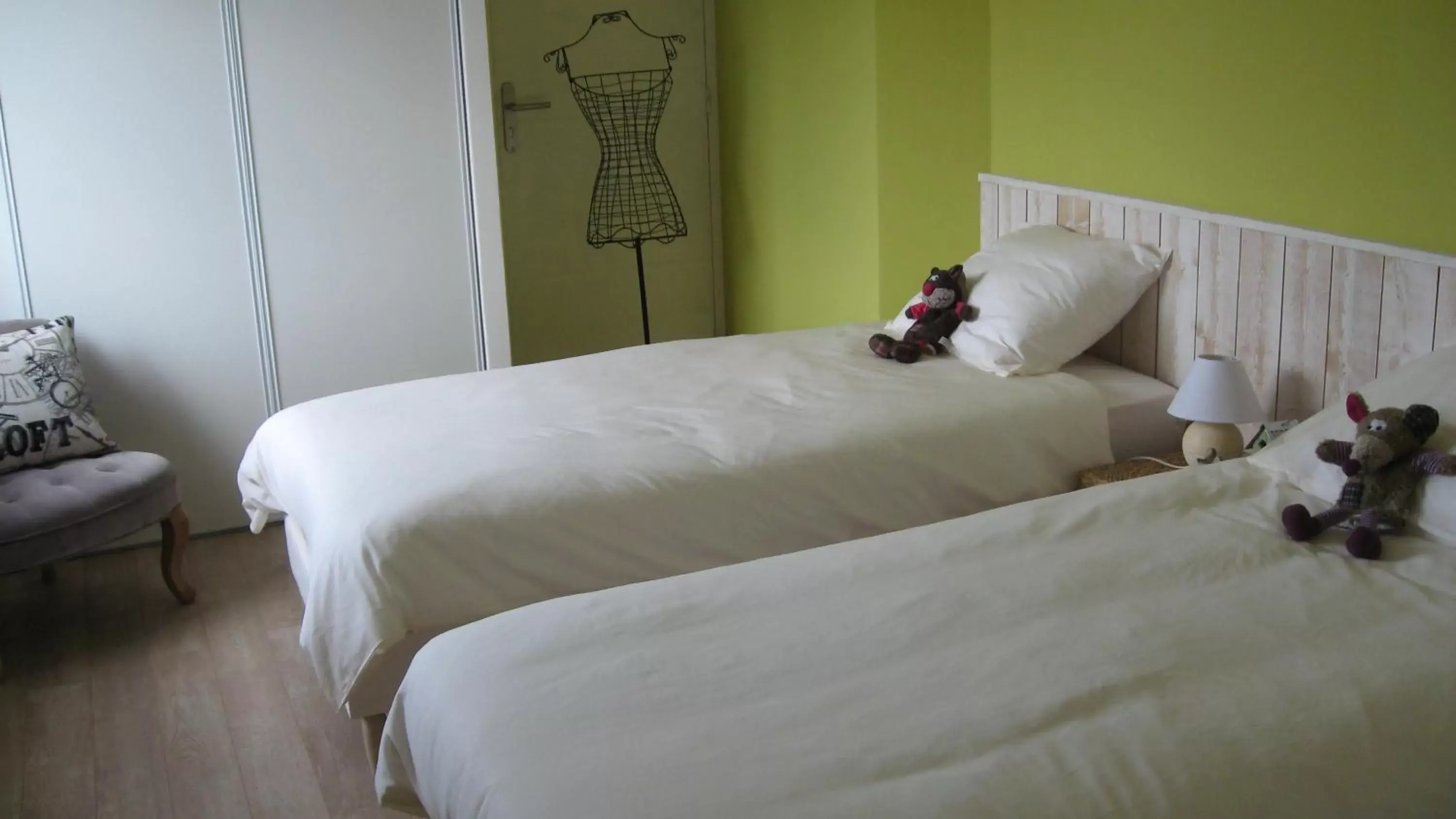 Bedroom, Bed in Le Clos De La Roche