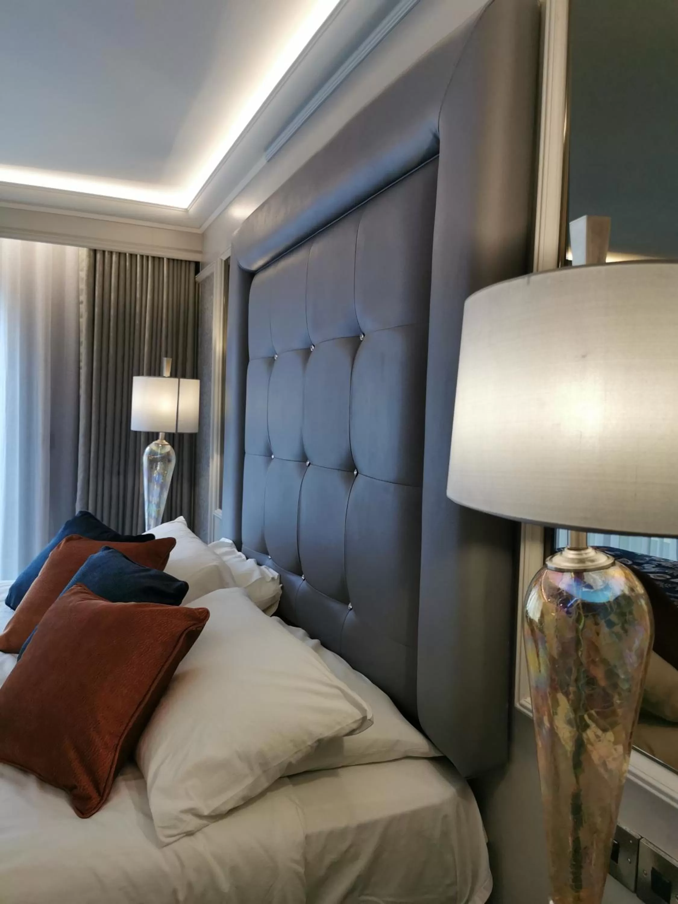 Bed in Errigal Country House Hotel