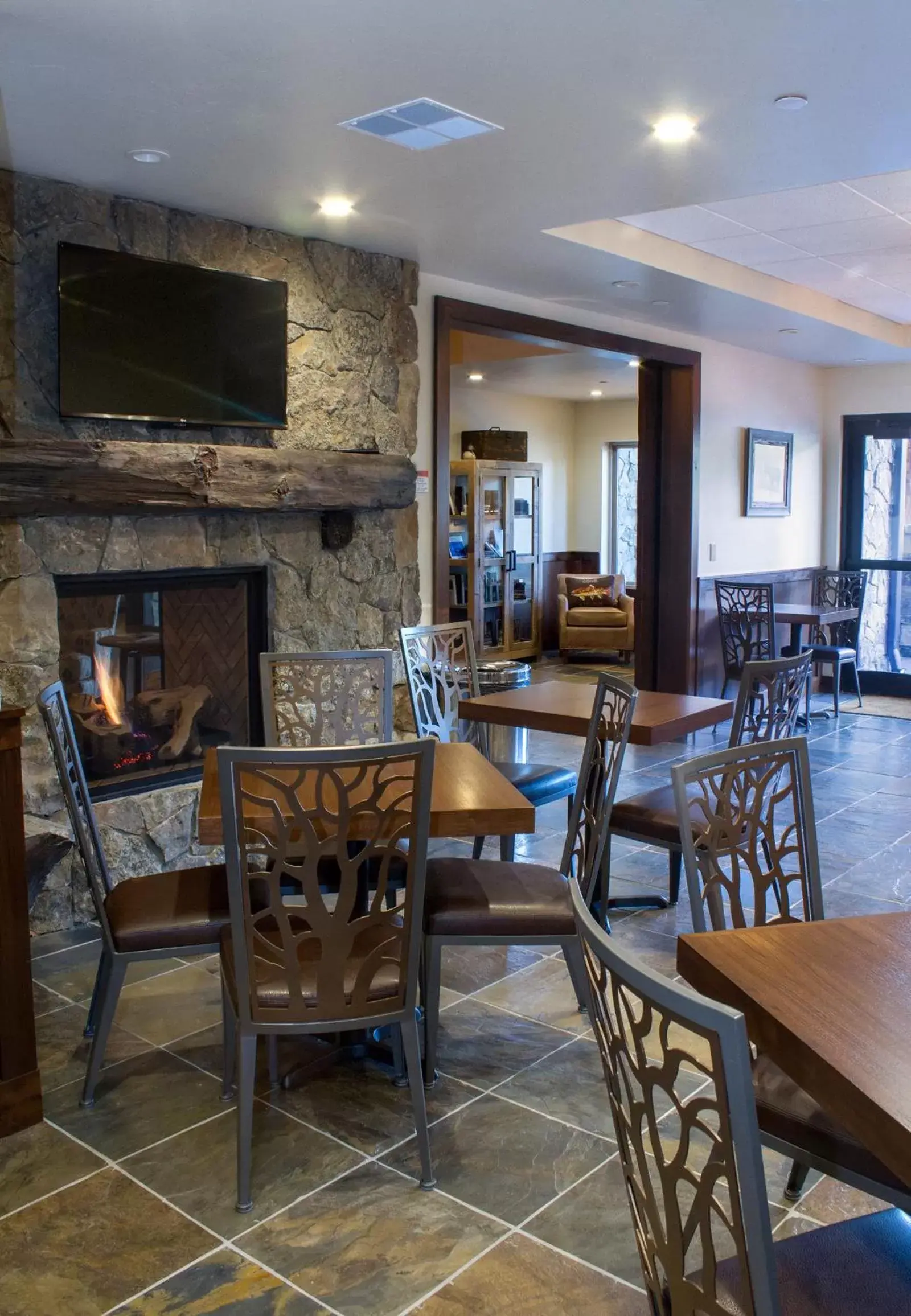 Dining area, Restaurant/Places to Eat in Cedar Creek Lodge & Conference Center