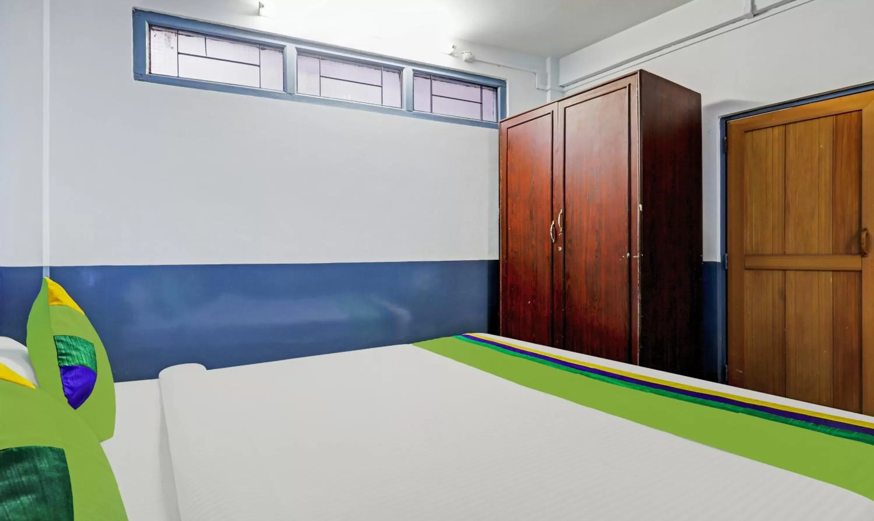 Bed in Itsy Hotels Shillong Tower Guesthouse Bed in Itsy Hotels Shillong Tower Guesthouse