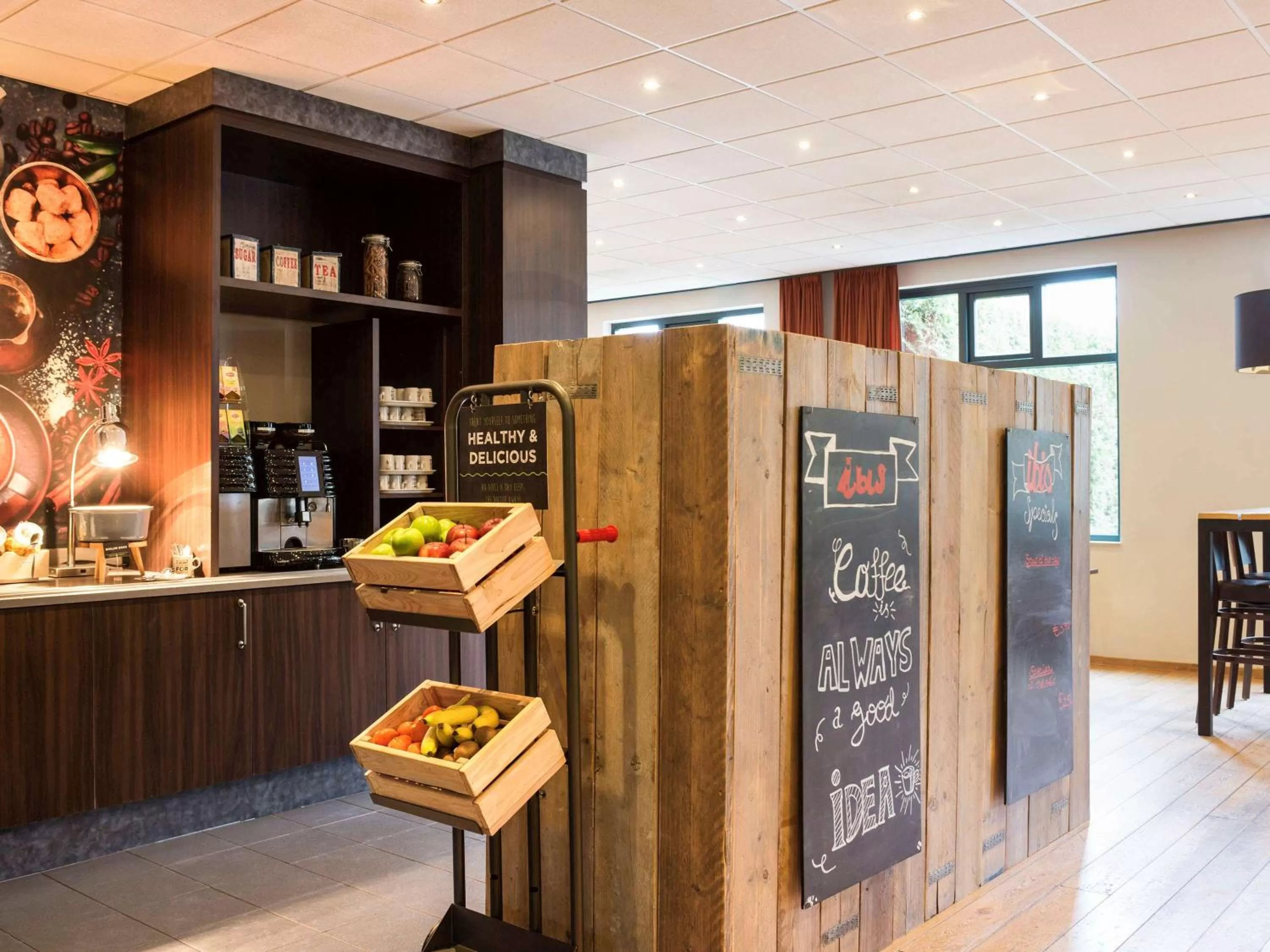 Restaurant/places to eat in ibis Rotterdam Vlaardingen