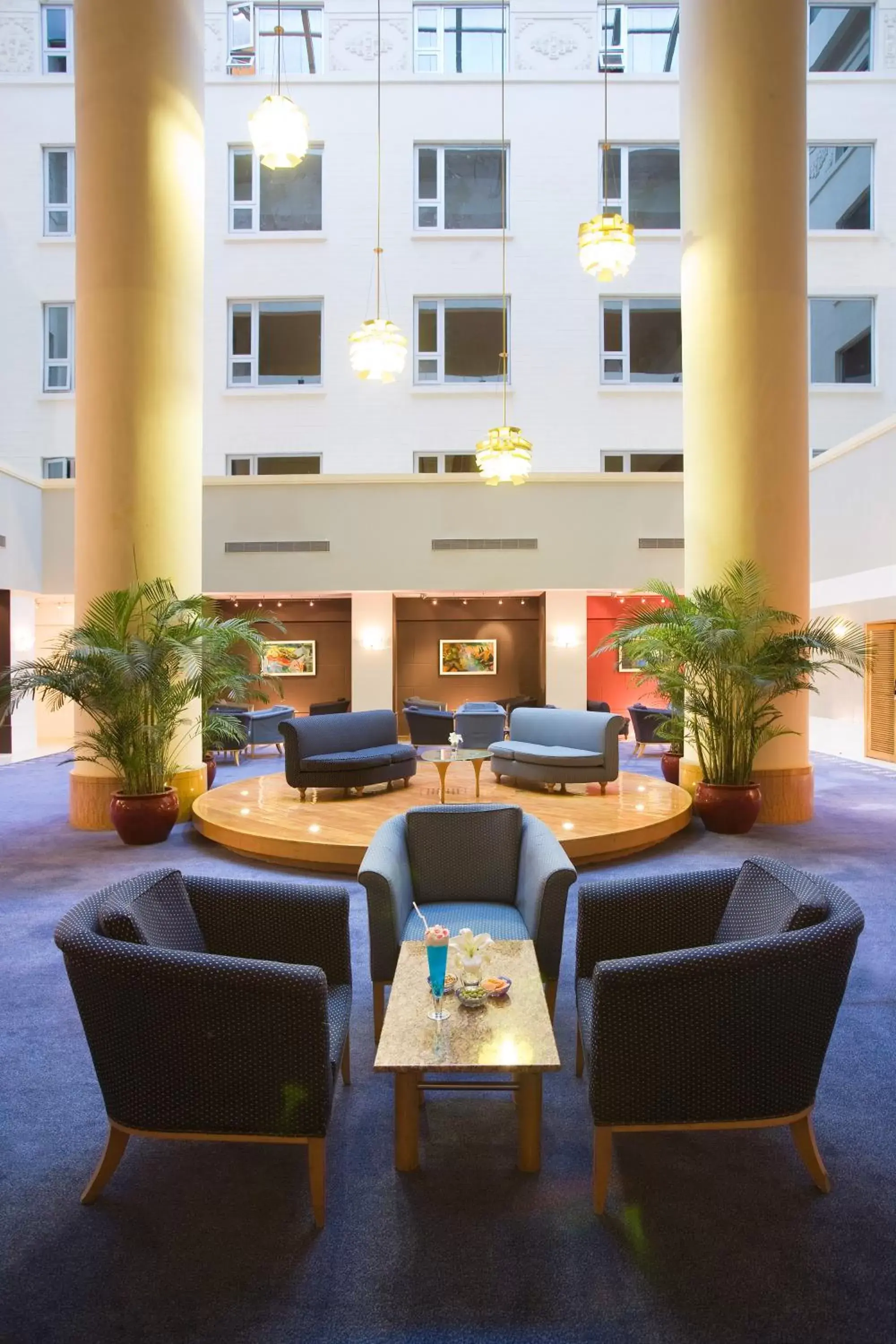 Lounge or bar in Beijing XinQiao Hotel Lounge or bar in Beijing XinQiao Hotel