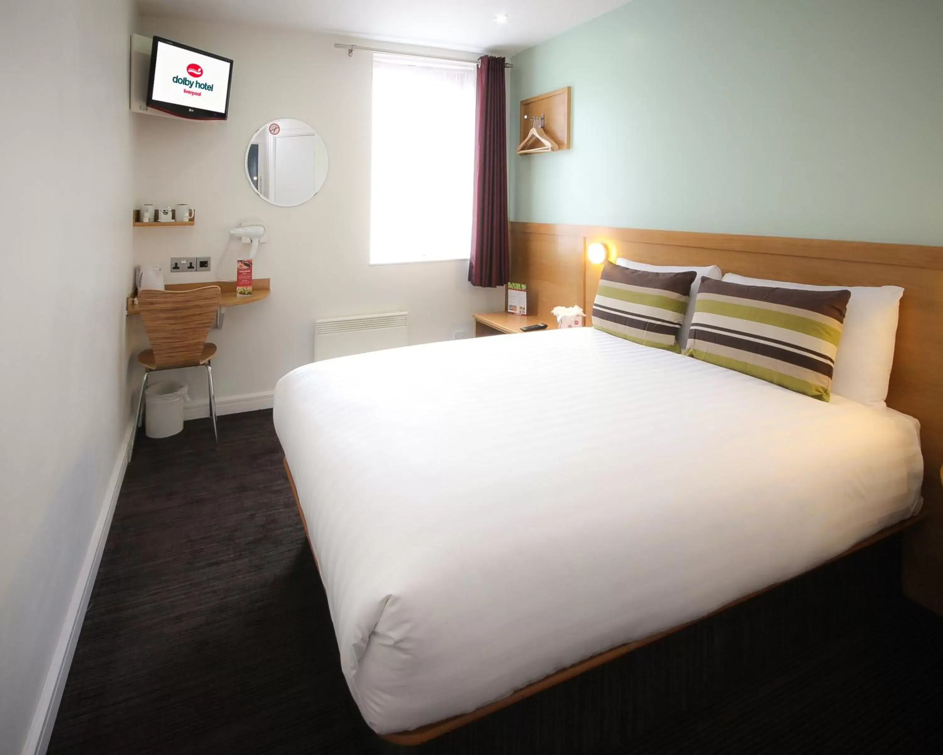 Photo of the whole room, Bed in The Dolby Hotel Liverpool - Free city centre parking