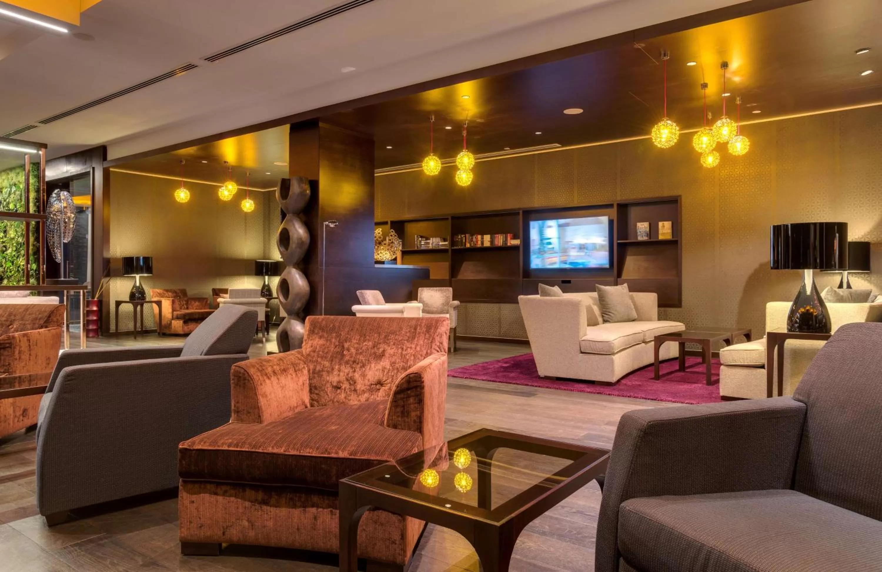 Lounge or bar in Radisson Blu Hotel, Nairobi Upper Hill