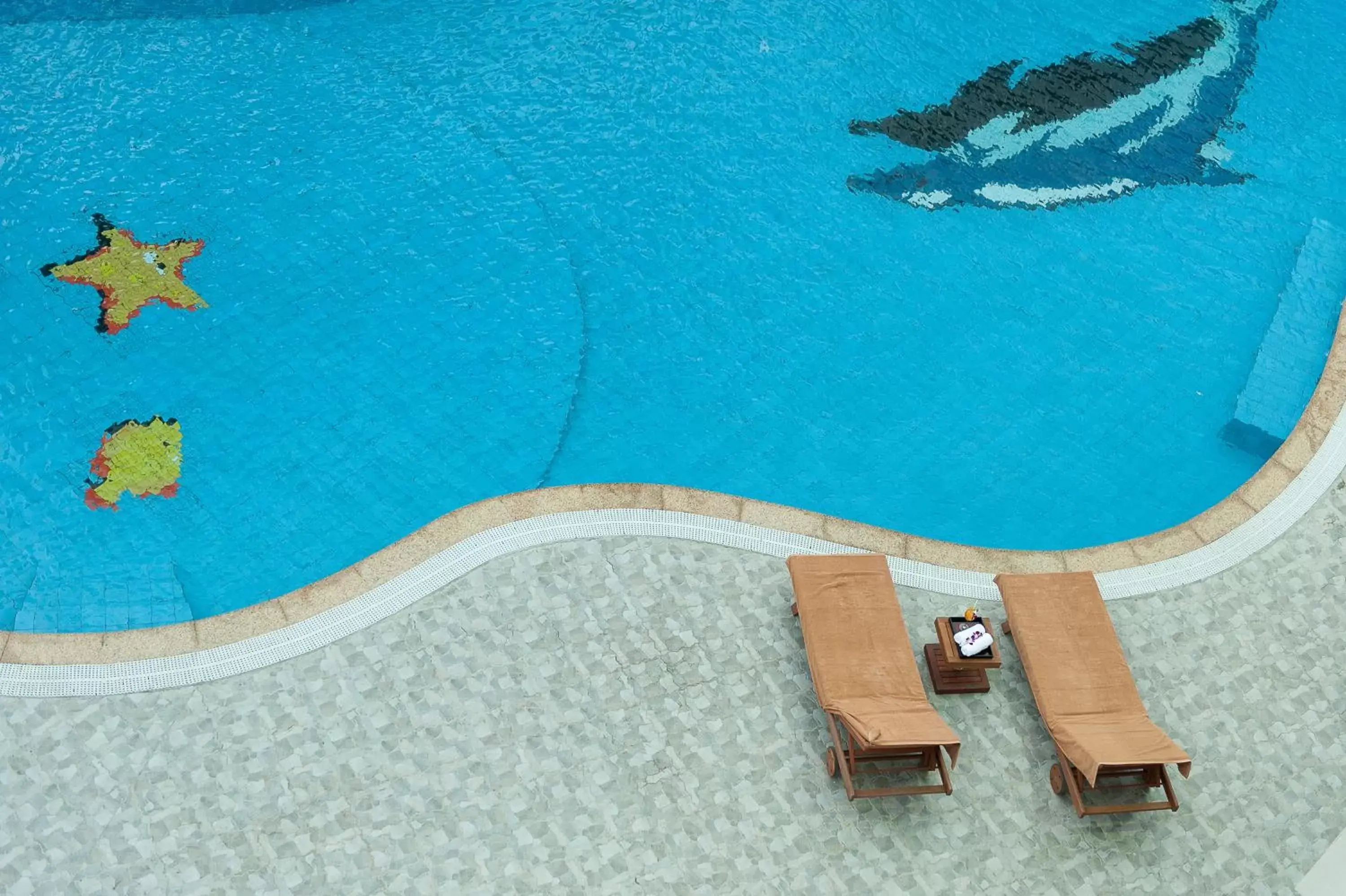 Day, Pool View in Muong Thanh Quy Nhon Hotel