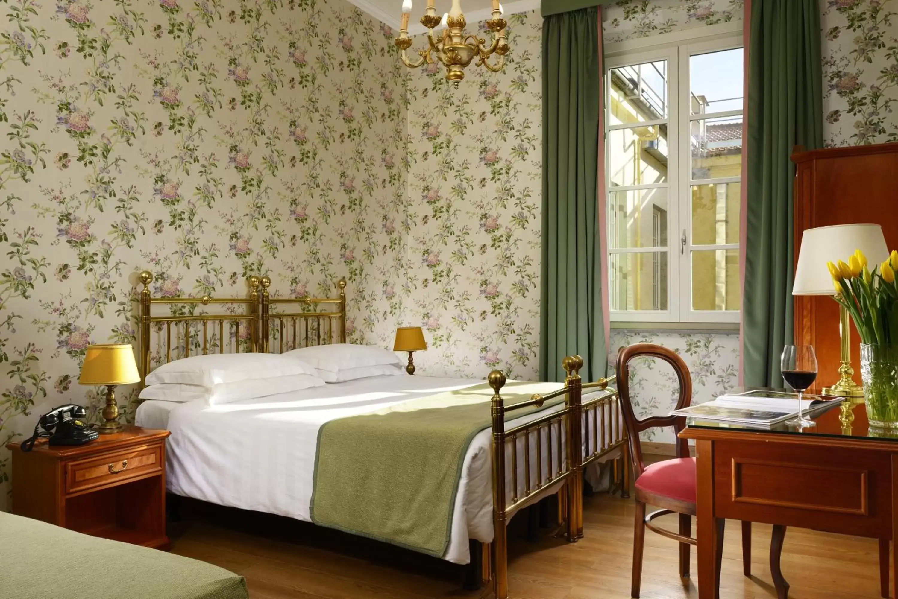 Bedroom, Bed in Hotel Pendini