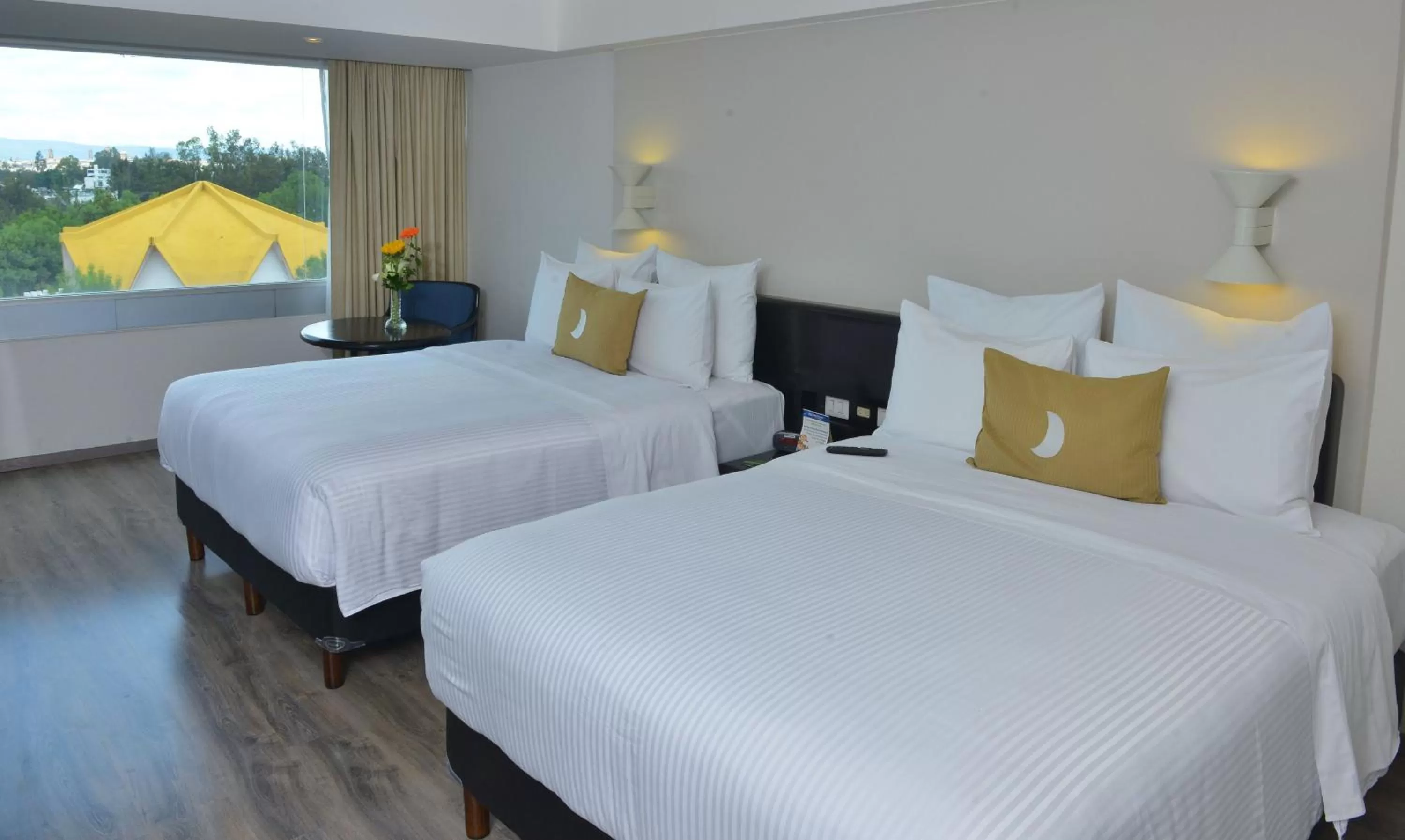 Bed in Grand Cantalagua Hotel Morelia, BW Signature Collection