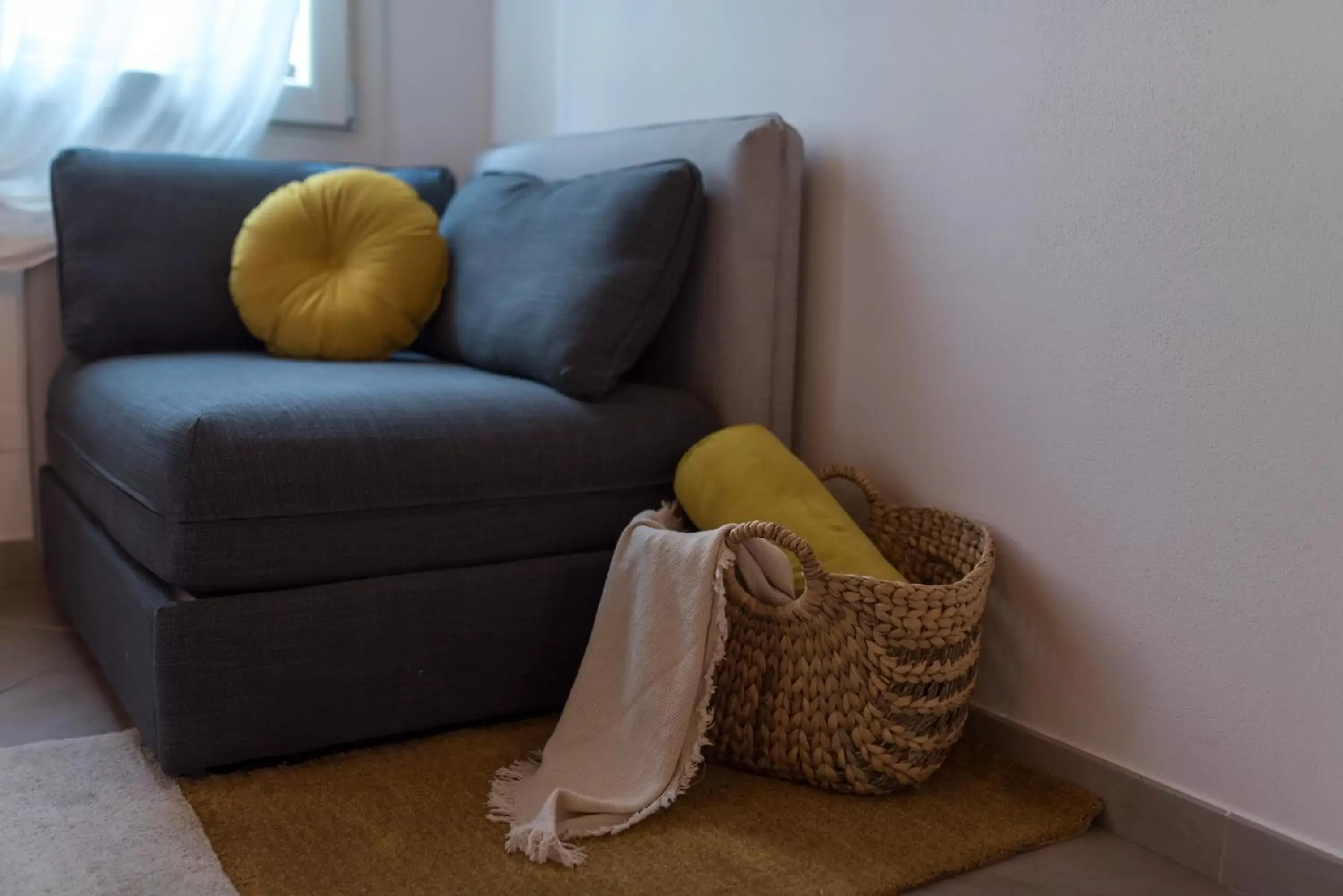 Bedroom, Seating Area in Luna Sul Tetto