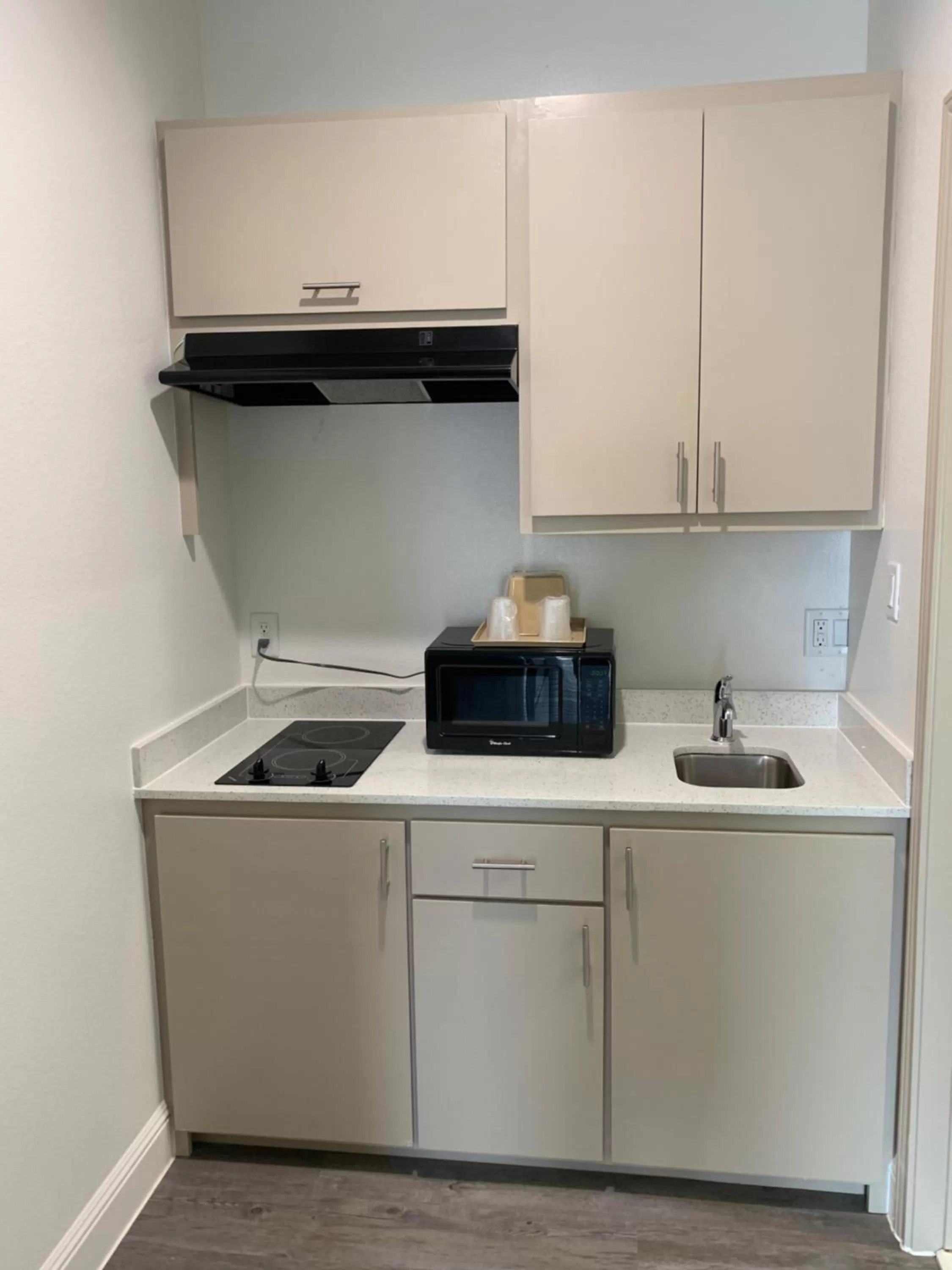 Kitchen or kitchenette in LOTUS INN