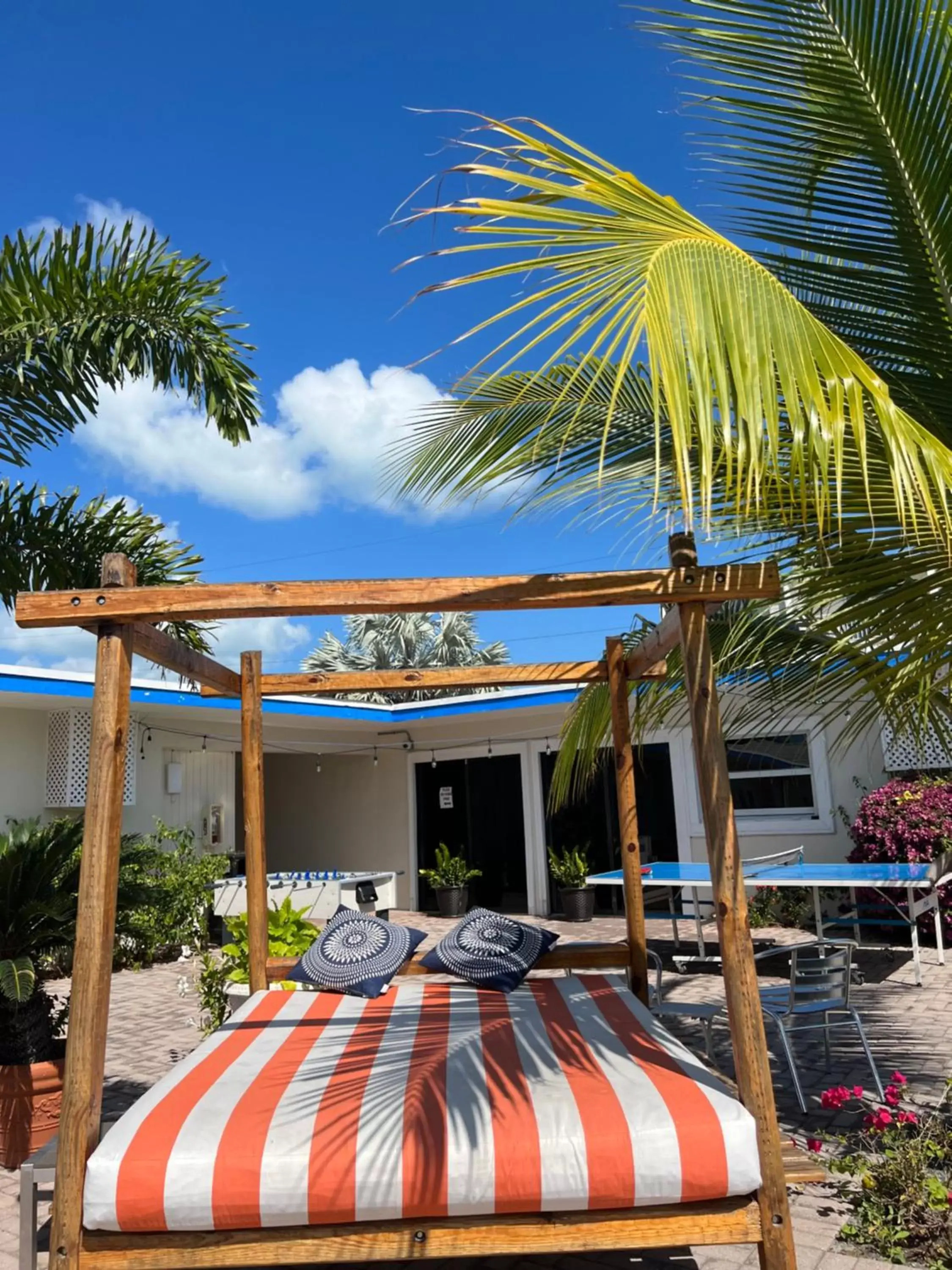 Pool view in Skipjack Resort & Marina