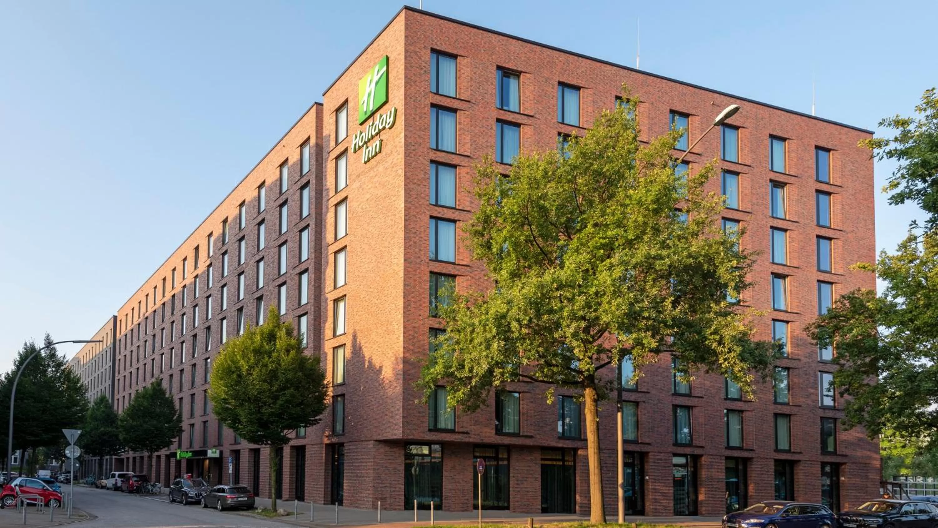 Property building in Holiday Inn - Hamburg - Berliner Tor by IHG