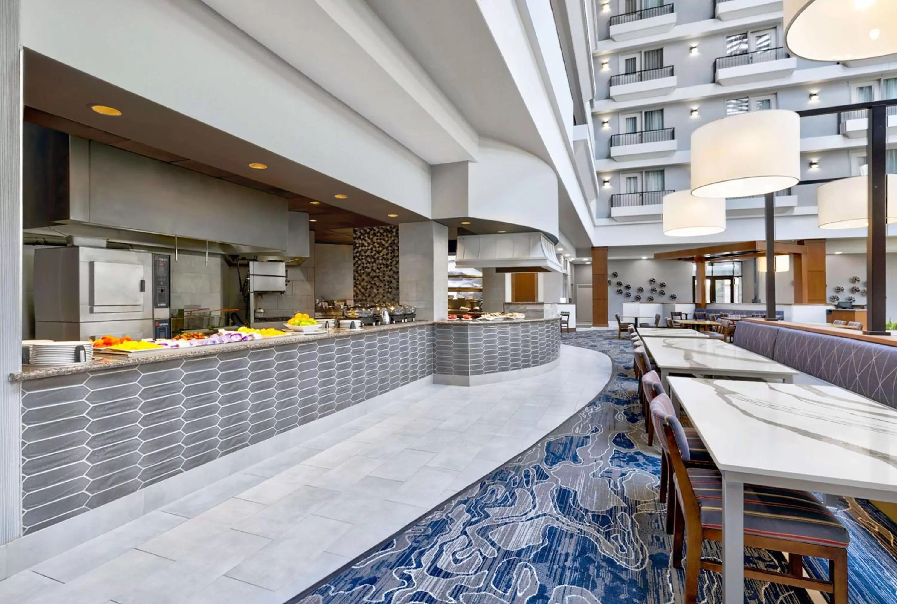 Breakfast in DoubleTree by Hilton Davenport