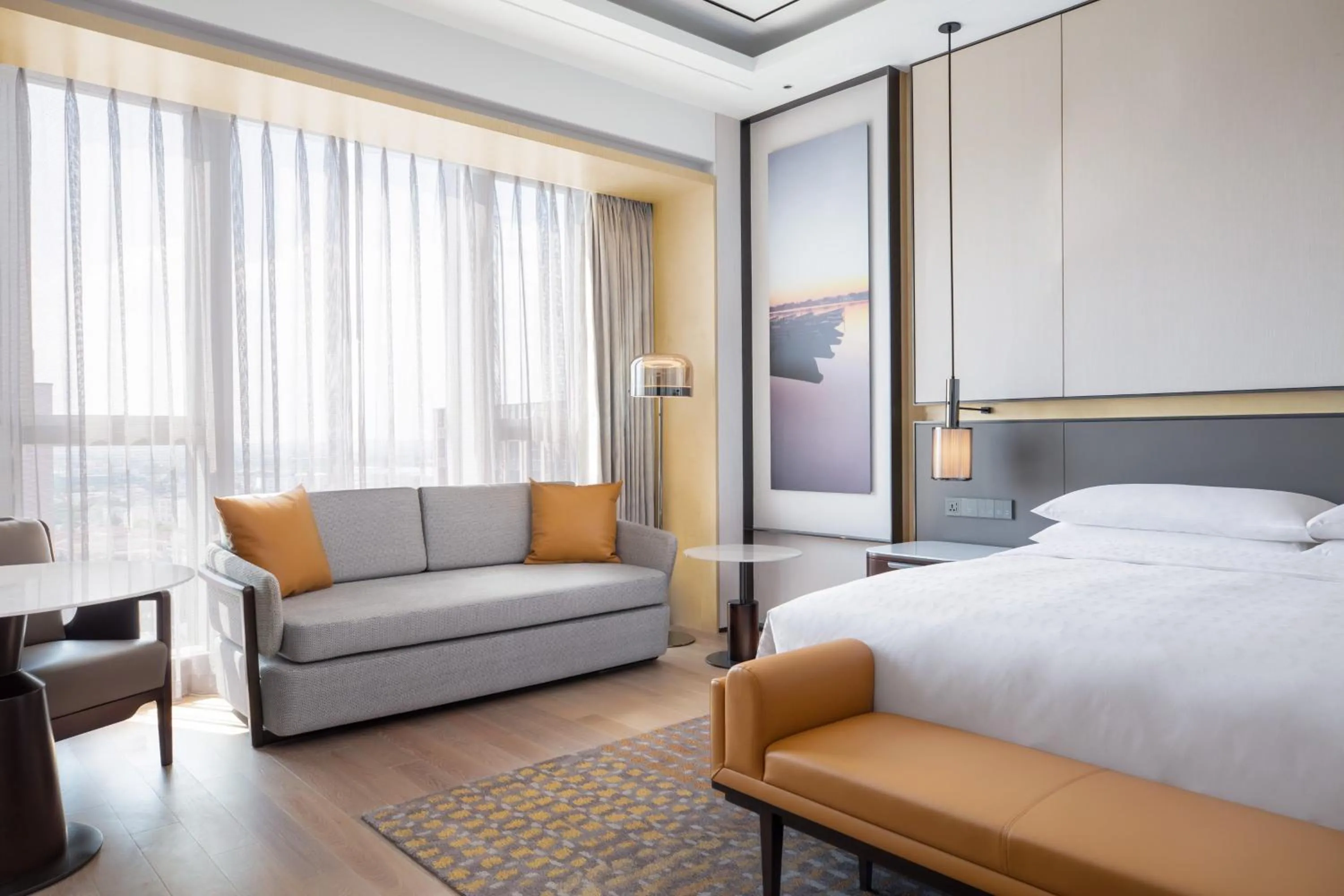 Bedroom, Bed in Sheraton Shanghai Fengxian