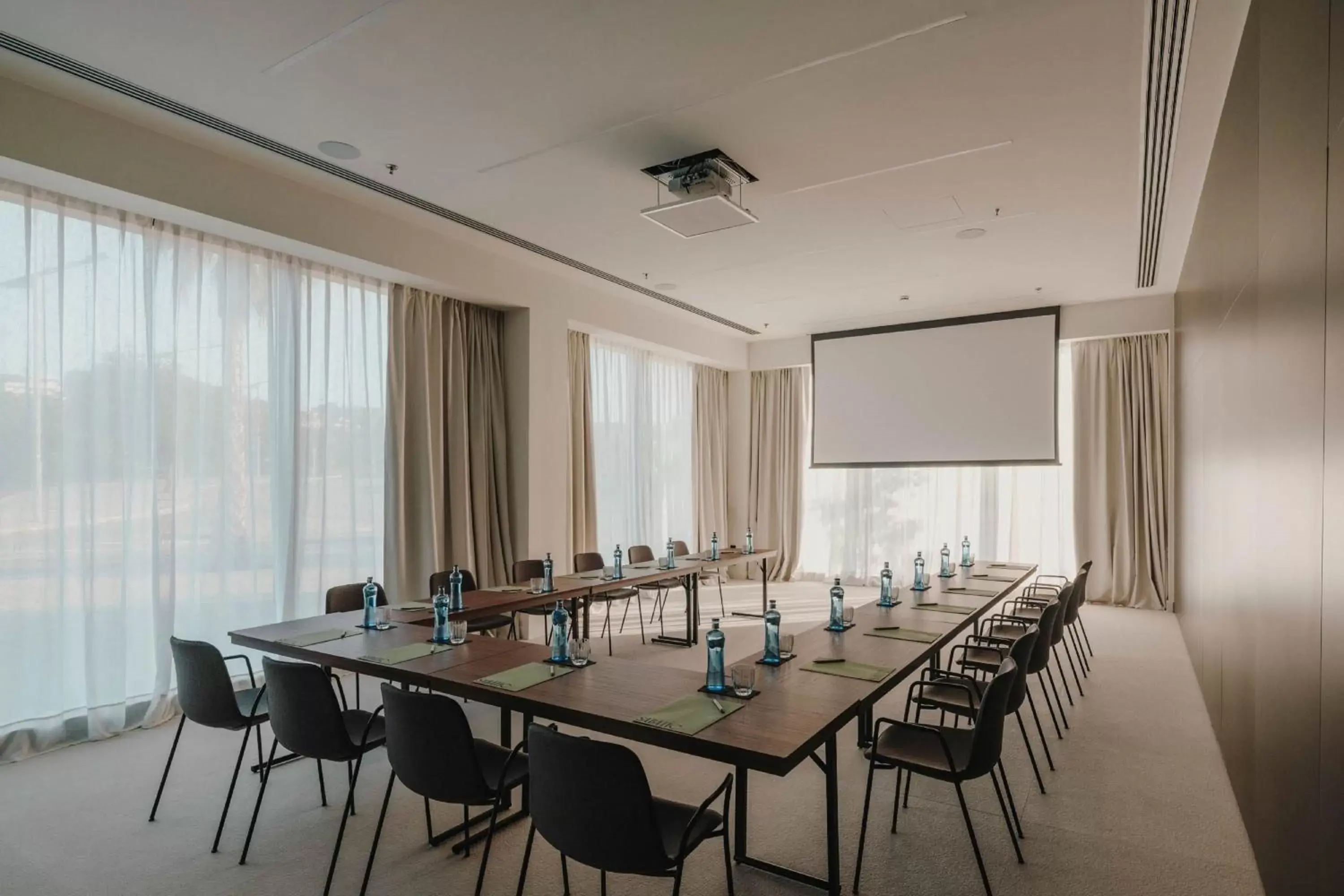 Meeting/conference room in Sabàtic Sitges Hotel, Autograph Collection