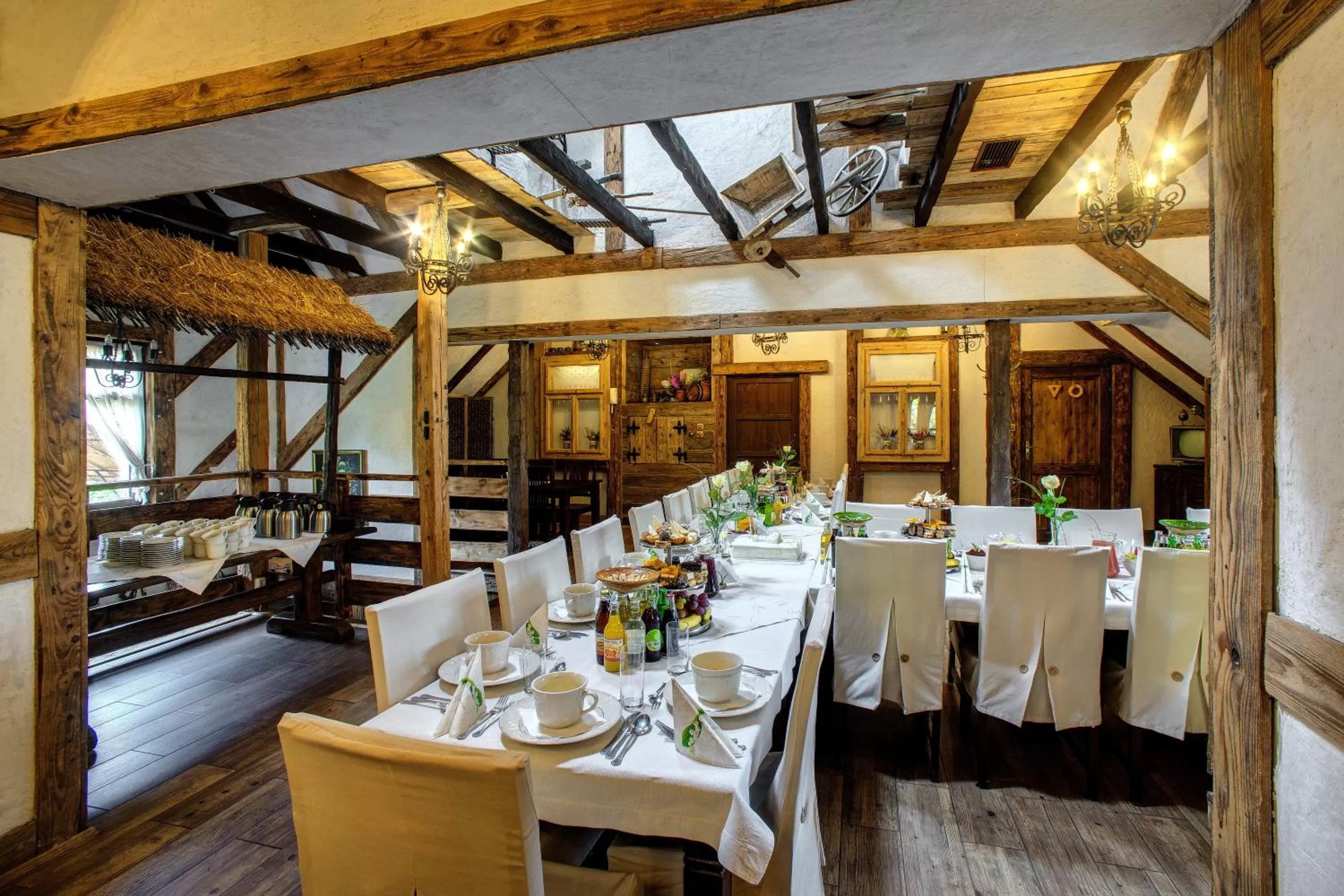 Restaurant/places to eat in Dworek Sanocki