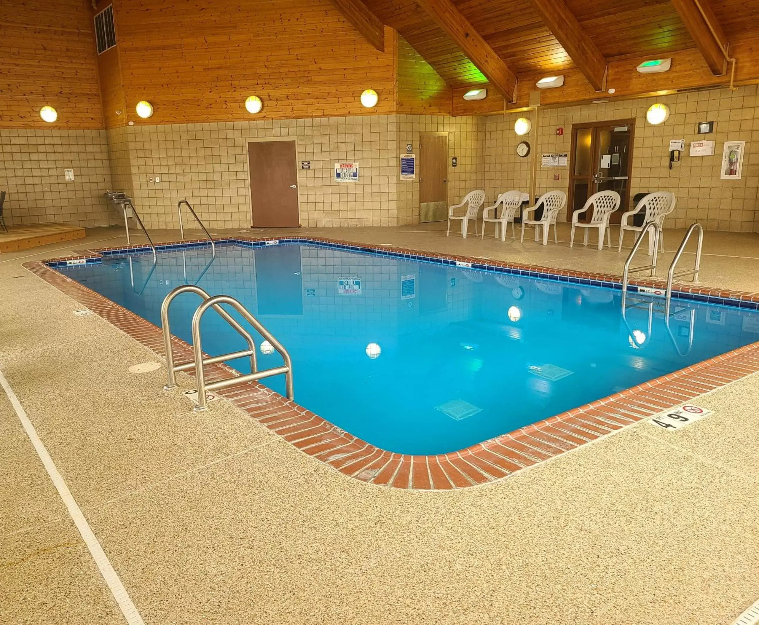 Pool view, Swimming Pool in AmericInn by Wyndham Monmouth