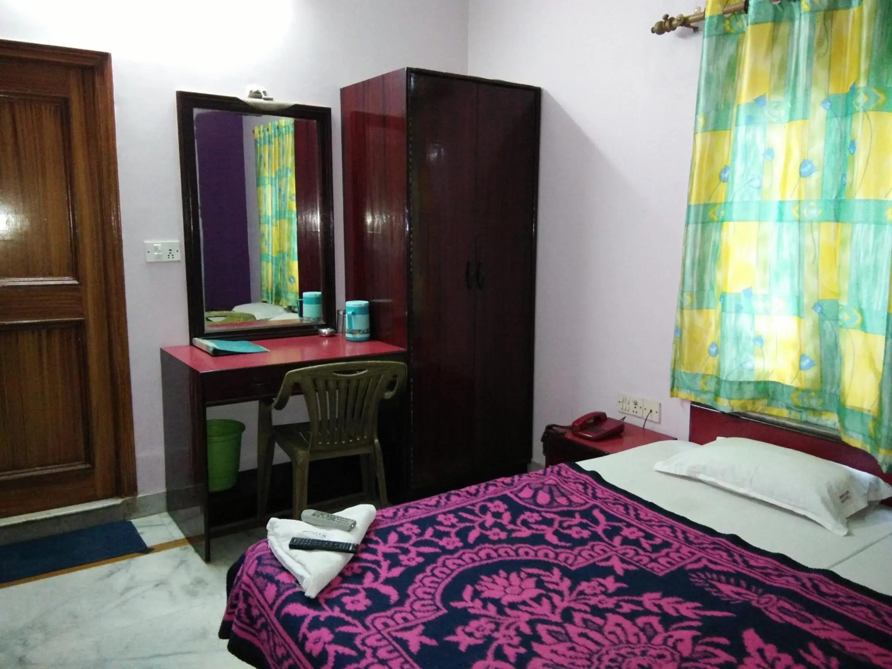 Bedroom, Room Photo in Hotel Mayur