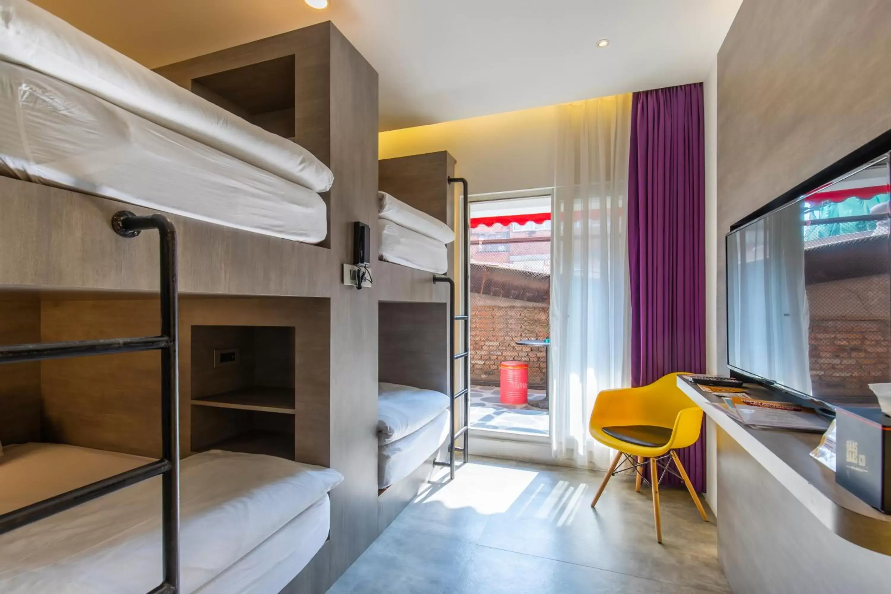 Deluxe Quadruple Room in Gaas BaasCo Deluxe Quadruple Room in Gaas BaasCo