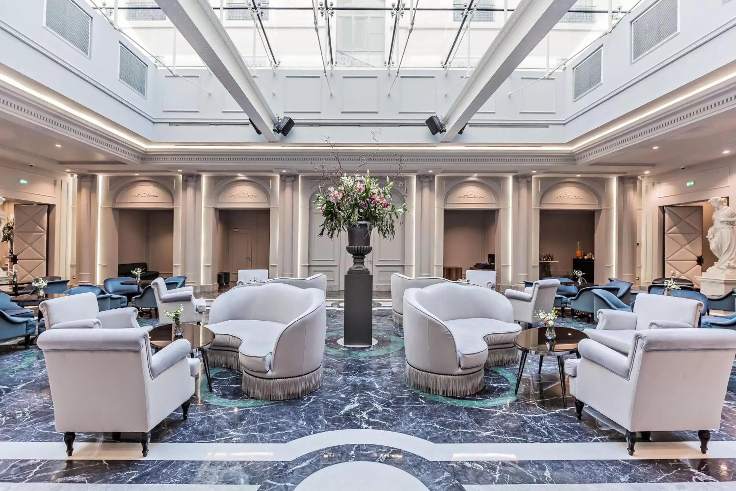 Lobby or reception in Boscolo Lyon Hotel & Spa