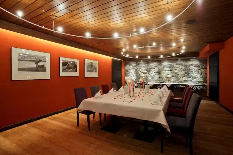 Banquet/Function facilities, Restaurant/Places to Eat in Hotel Forsthaus Grüna