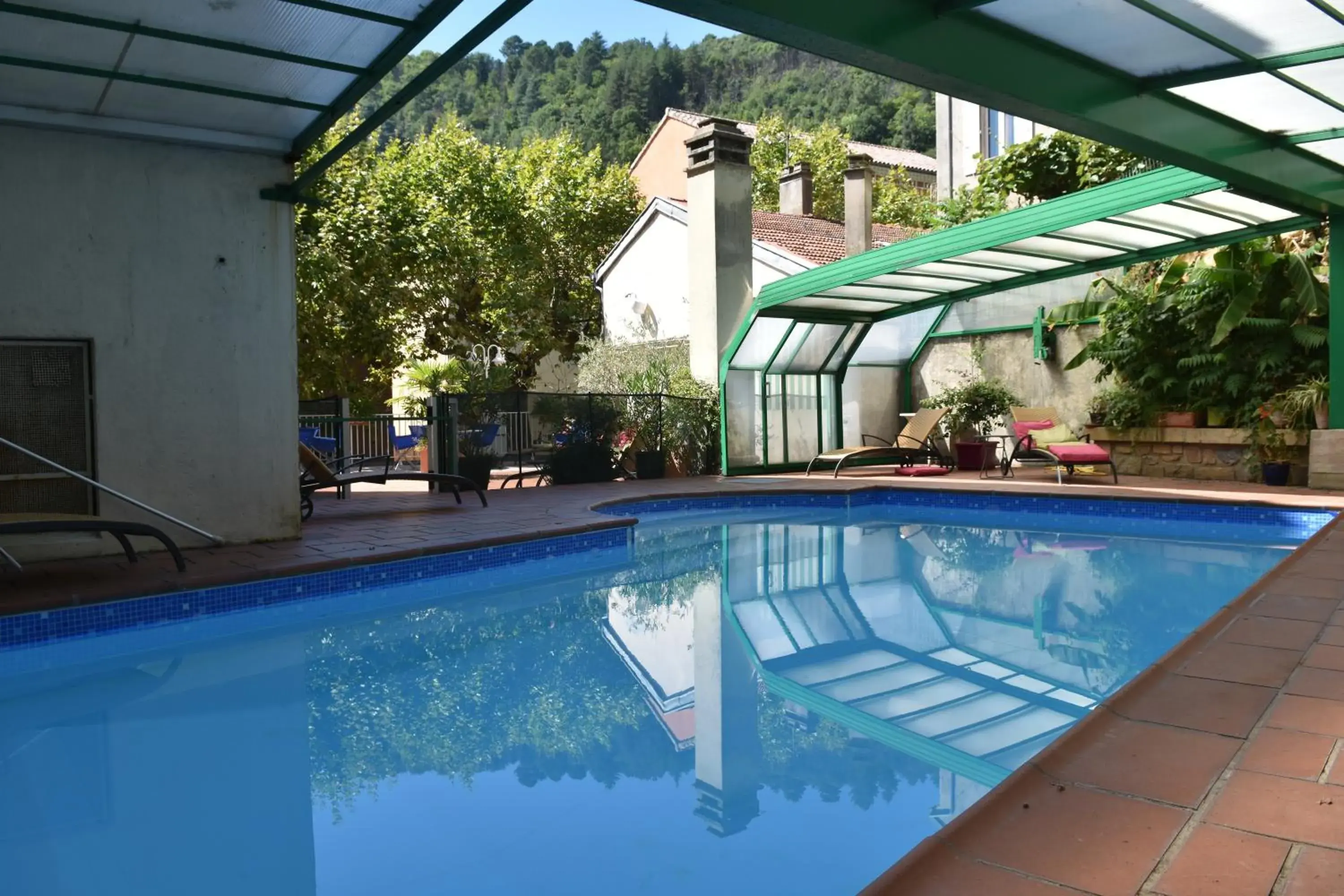 Pool view, Swimming Pool in Grand Hôtel de Lyon