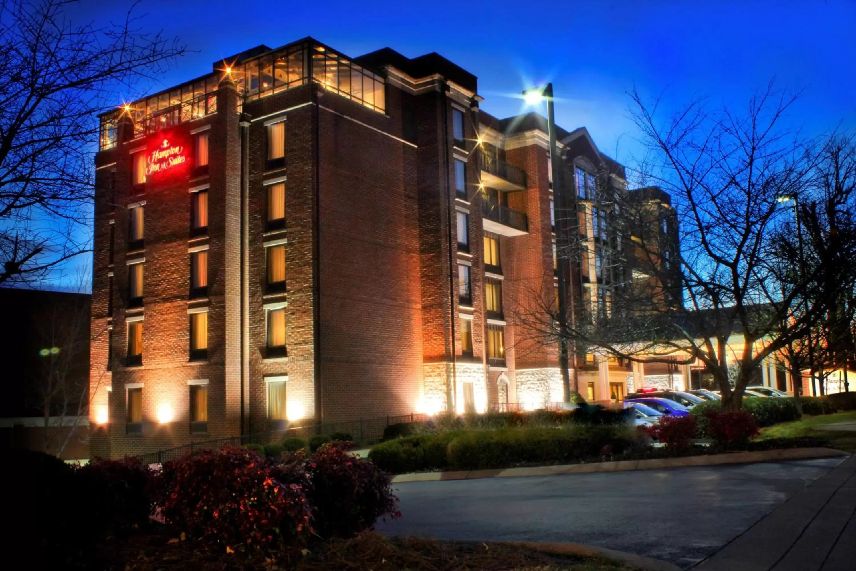 Property building in Hampton Inn & Suites Nashville-Green Hills Property building in Hampton Inn & Suites Nashville-Green Hills