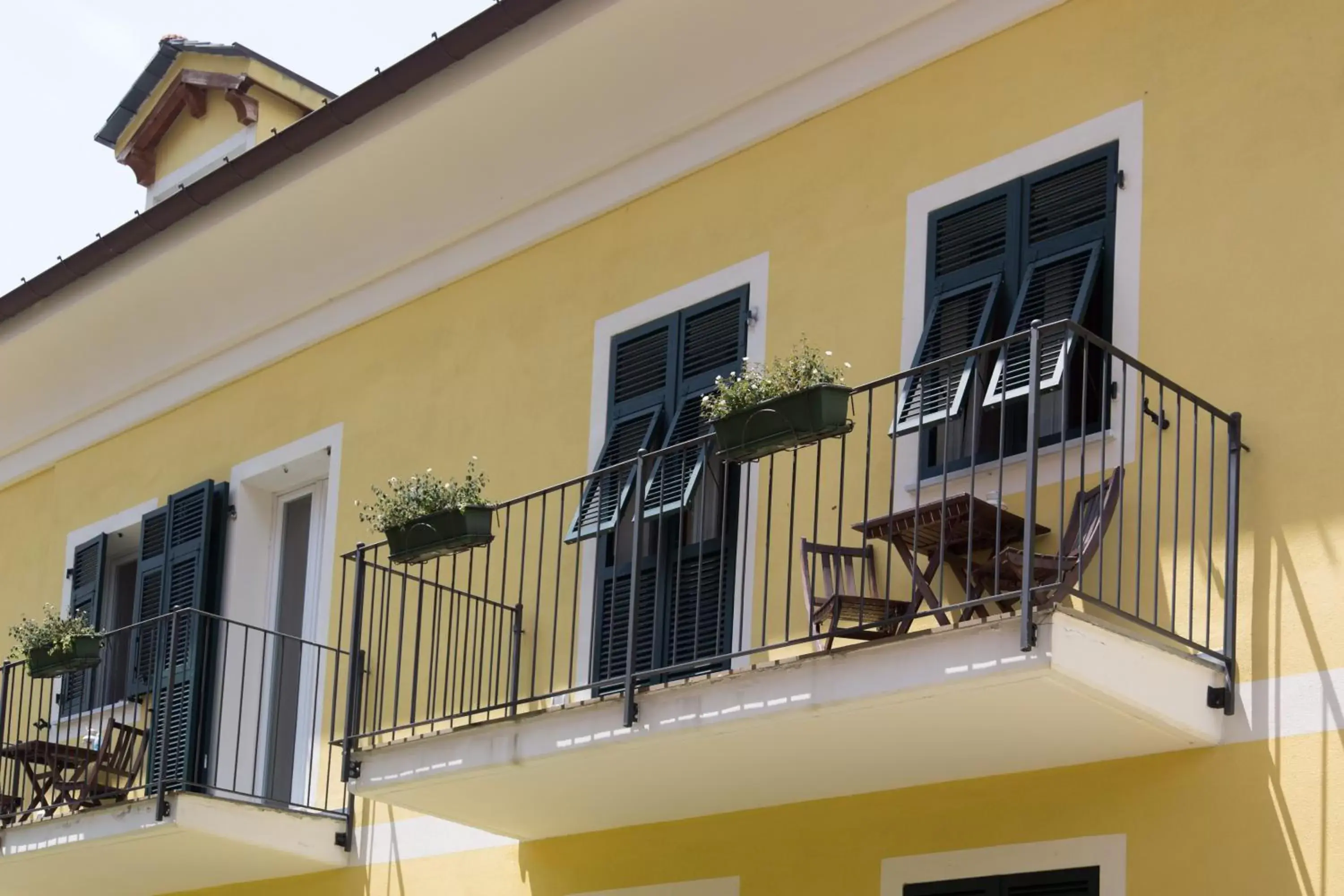 Facade/entrance, Property Building in Oasi Hotel