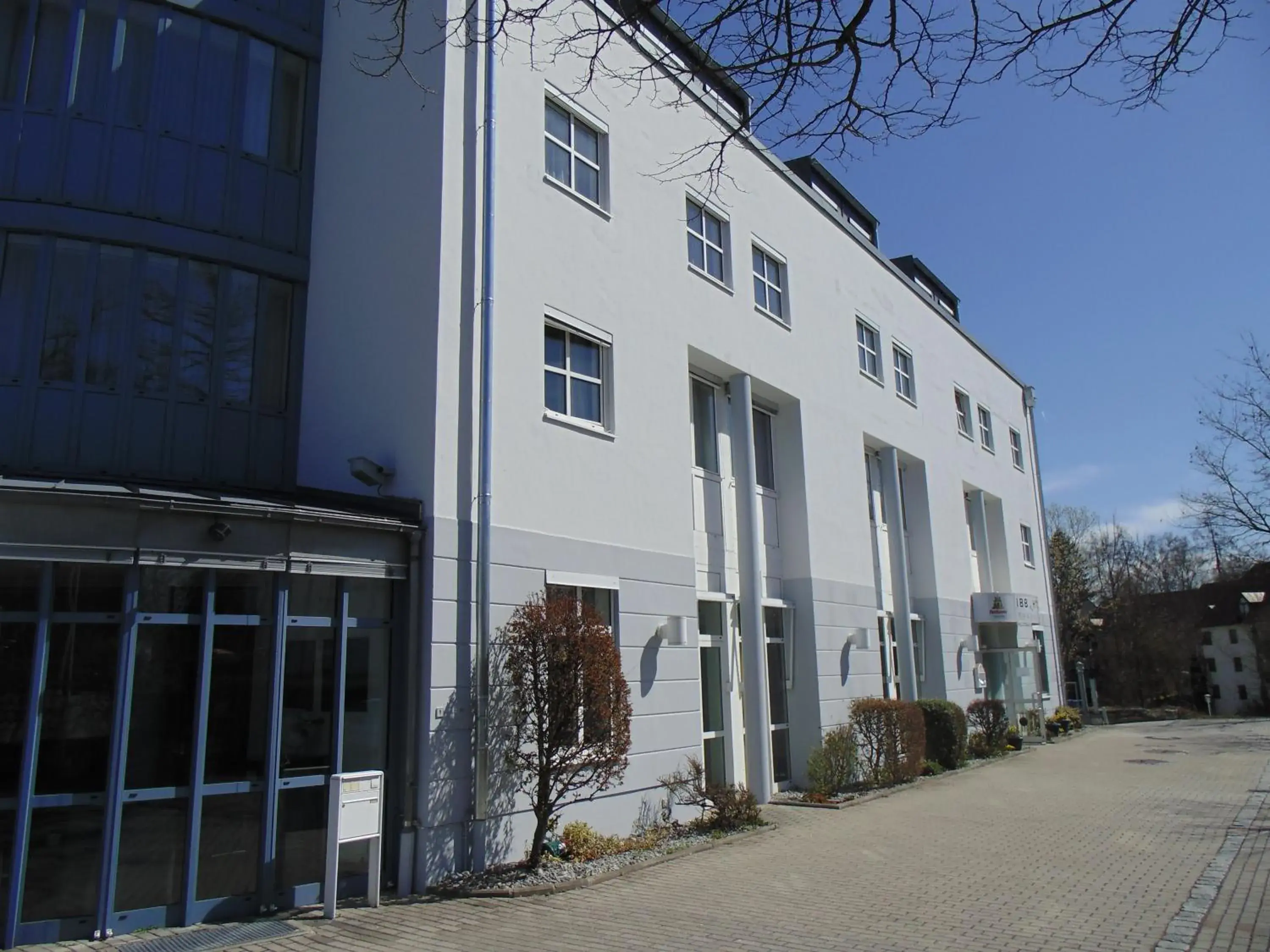 Facade/entrance, Property Building in IBB Hotel Passau Sued