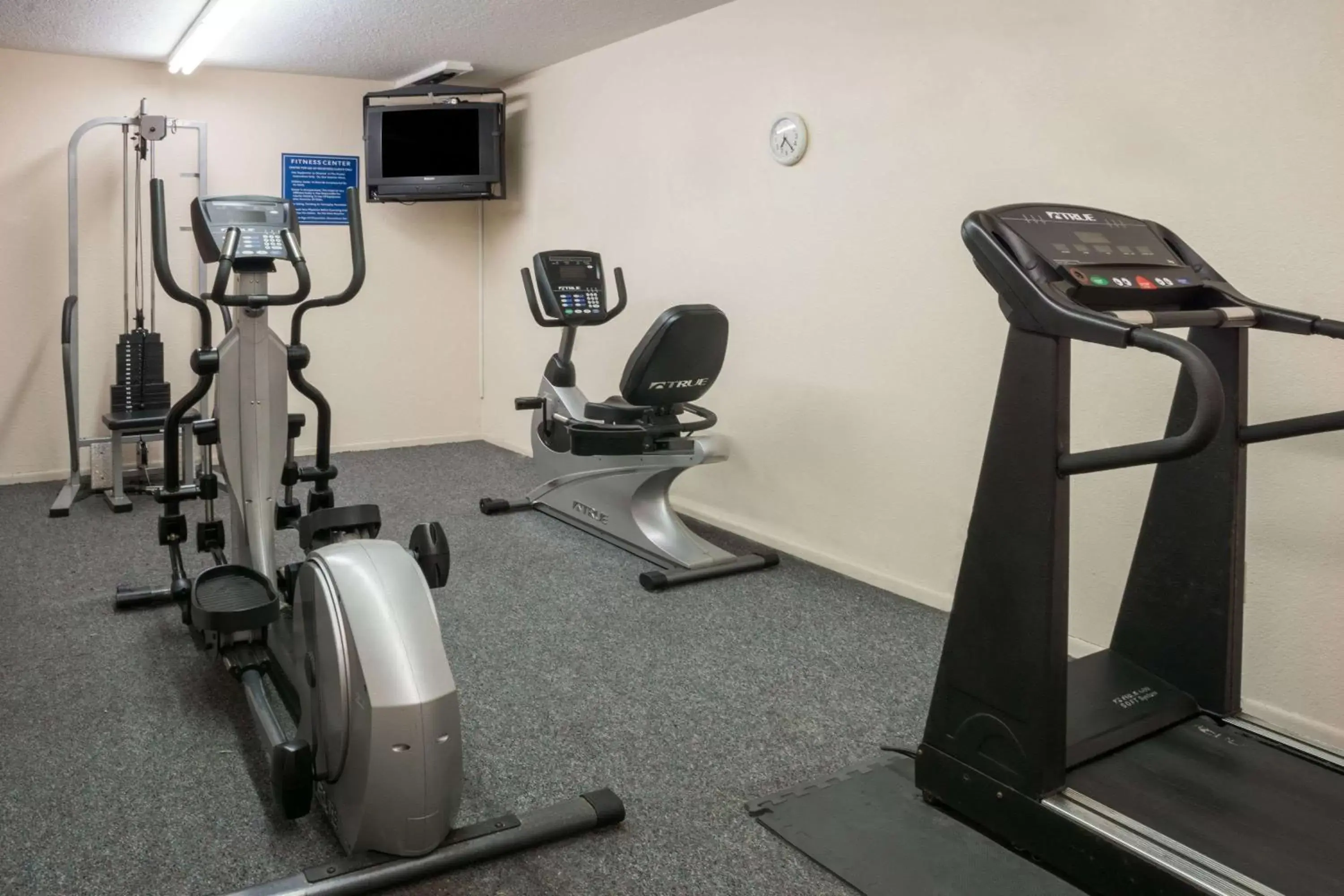 Fitness centre/facilities, Fitness Center/Facilities in Days Inn by Wyndham Beaumont