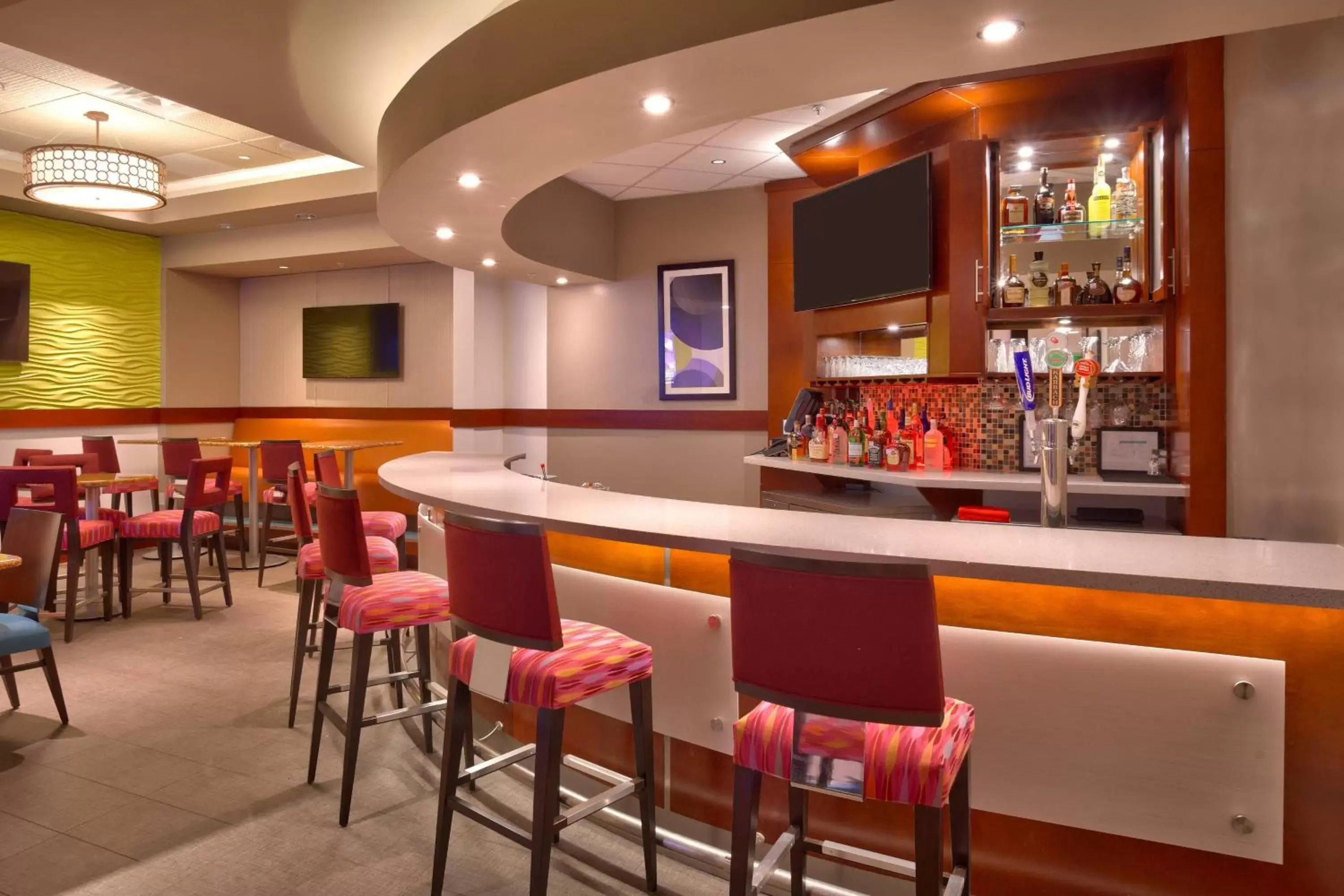Restaurant/places to eat, Lounge/Bar in SpringHill Suites by Marriott Houston I-45 North