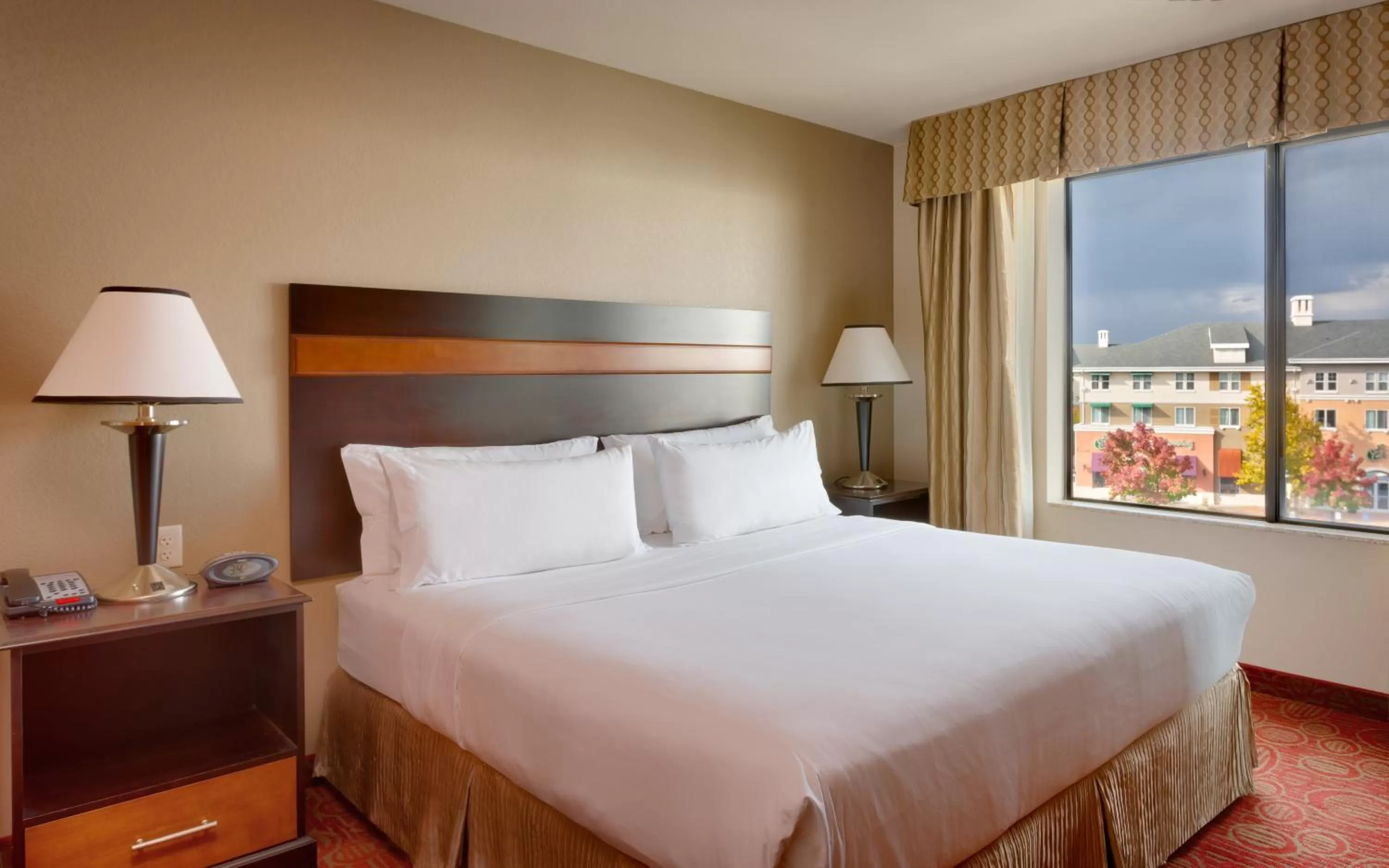 Superior King Suite in Holiday Inn Express Orem-North Provo, an IHG Hotel