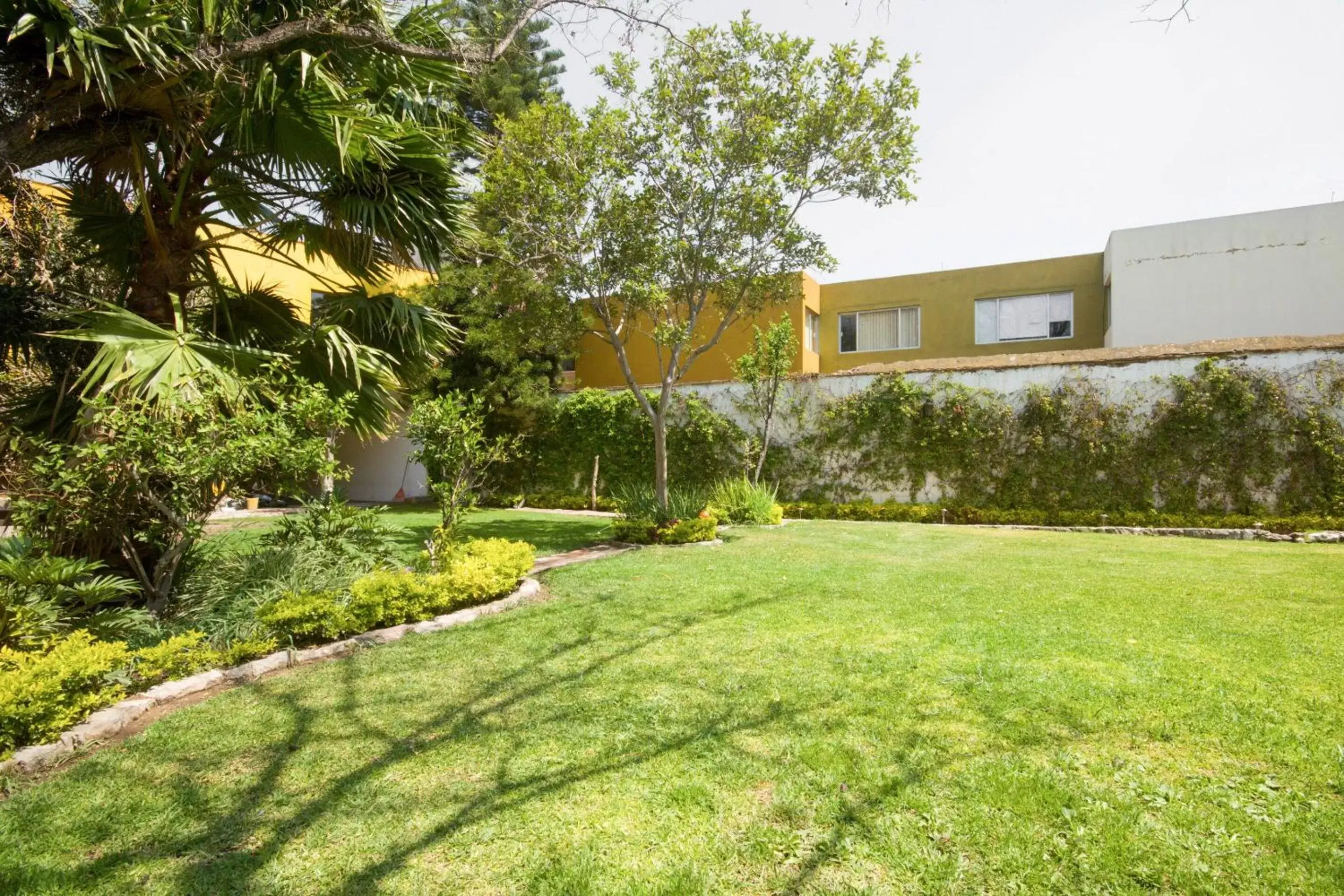 Garden, Property Building in Azabu Hotel Collection