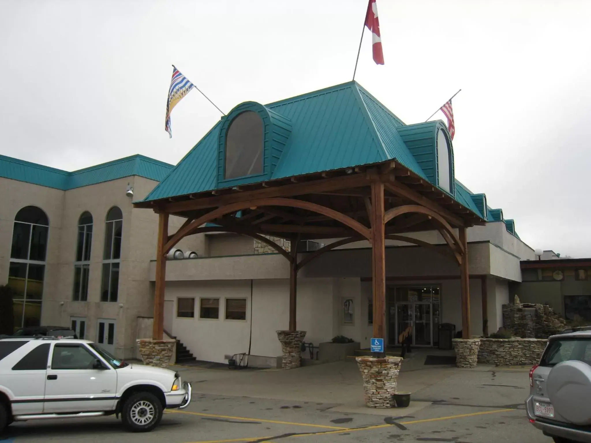 Facade/entrance, Property Building in Super 8 by Wyndham Castlegar BC