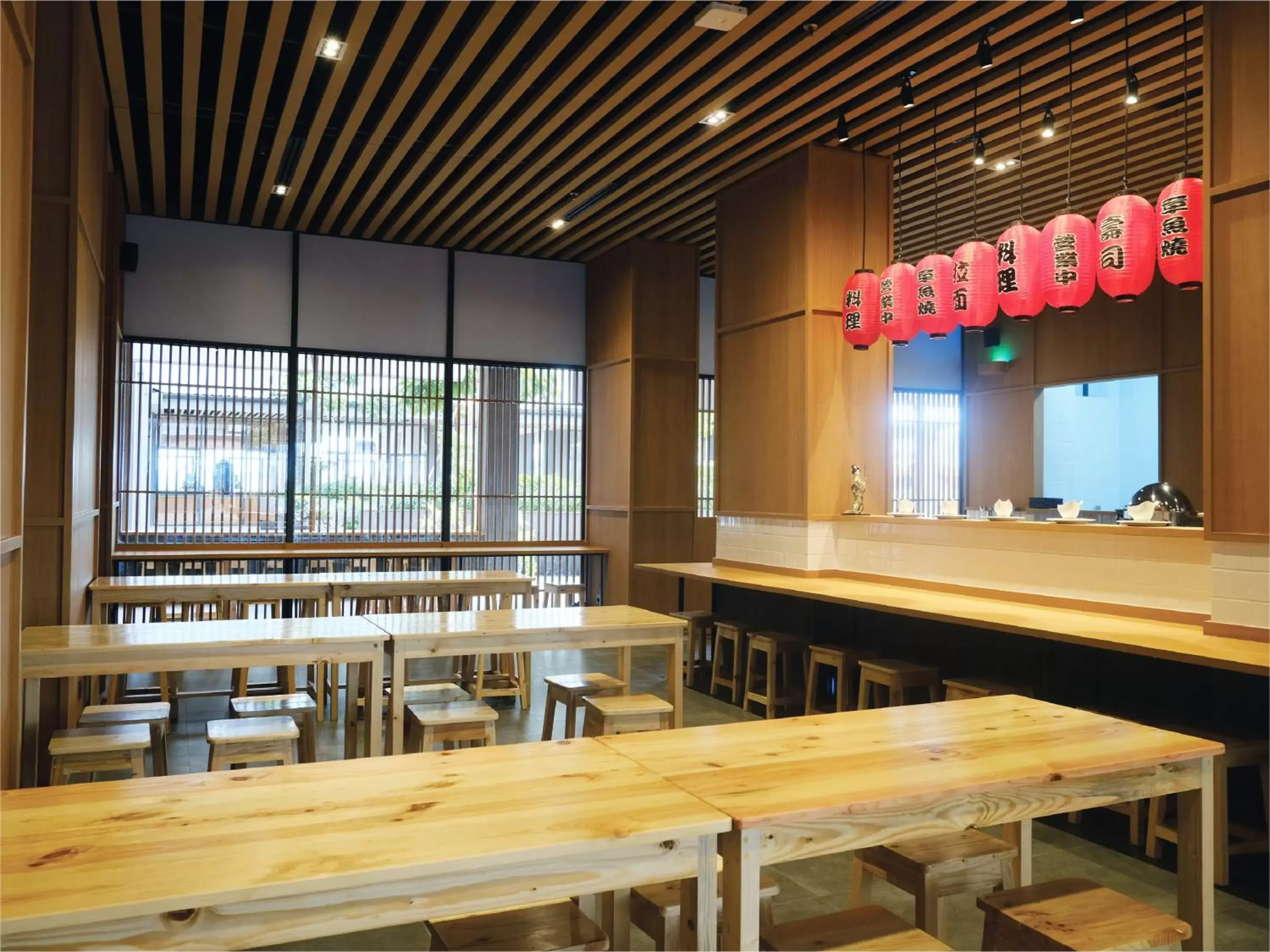 Restaurant/places to eat in Hotel Osaka PIK2 Restaurant/places to eat in Hotel Osaka PIK2