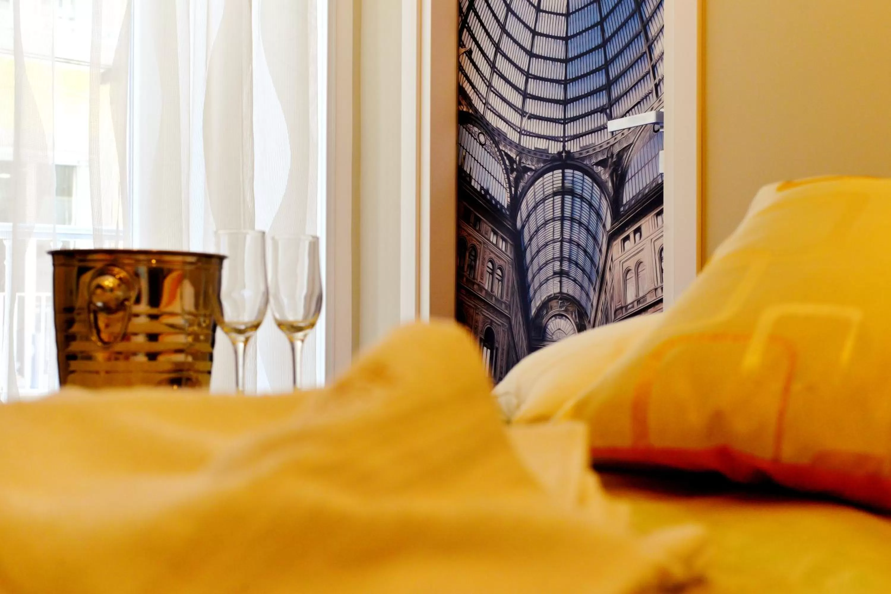 Decorative detail, Bed in Chiaia Roof