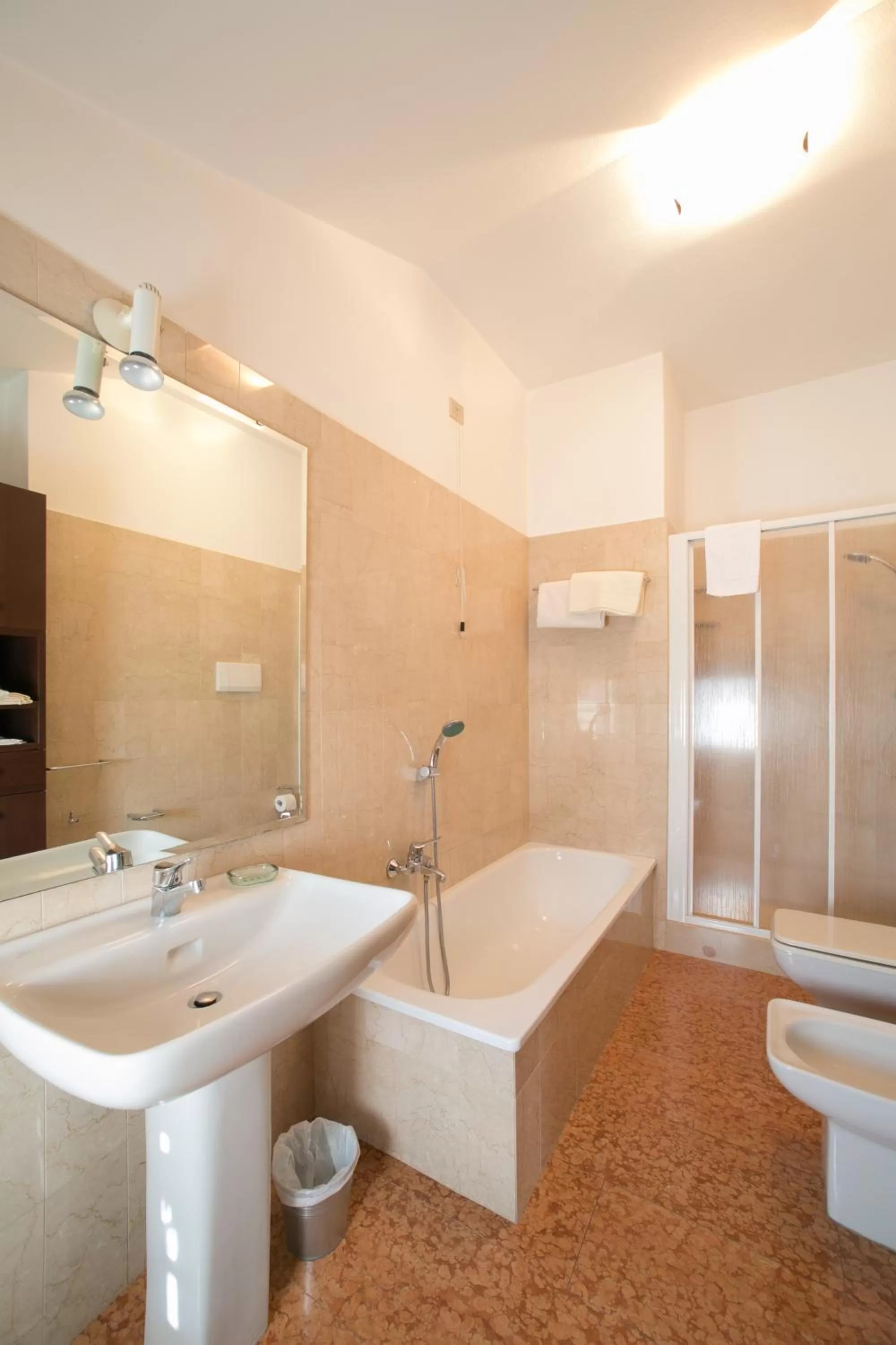 Triple Room with Private External Bathroom in A Casa di Tom