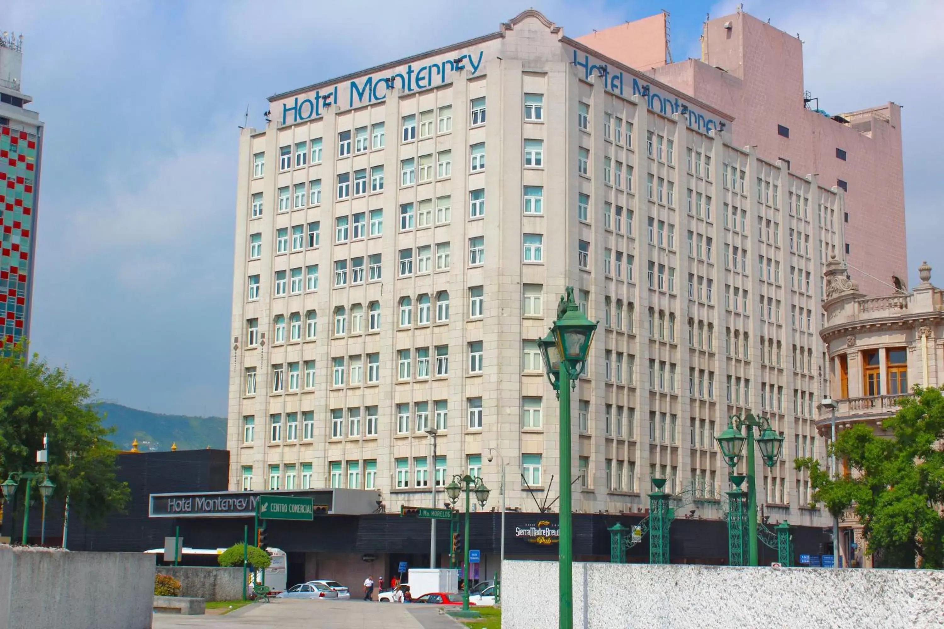 Property building in Hotel Monterrey Macroplaza