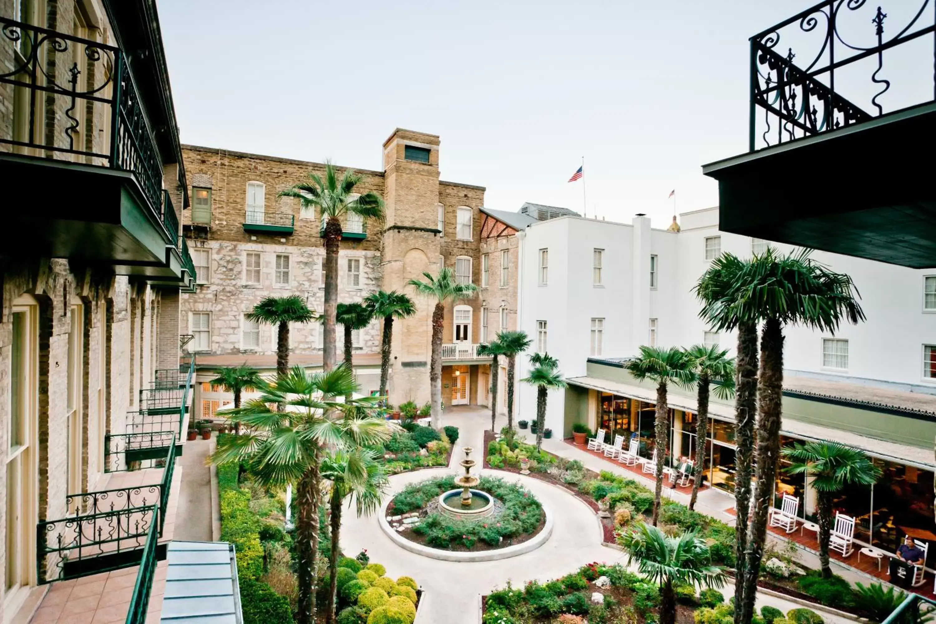 Garden in Menger Hotel