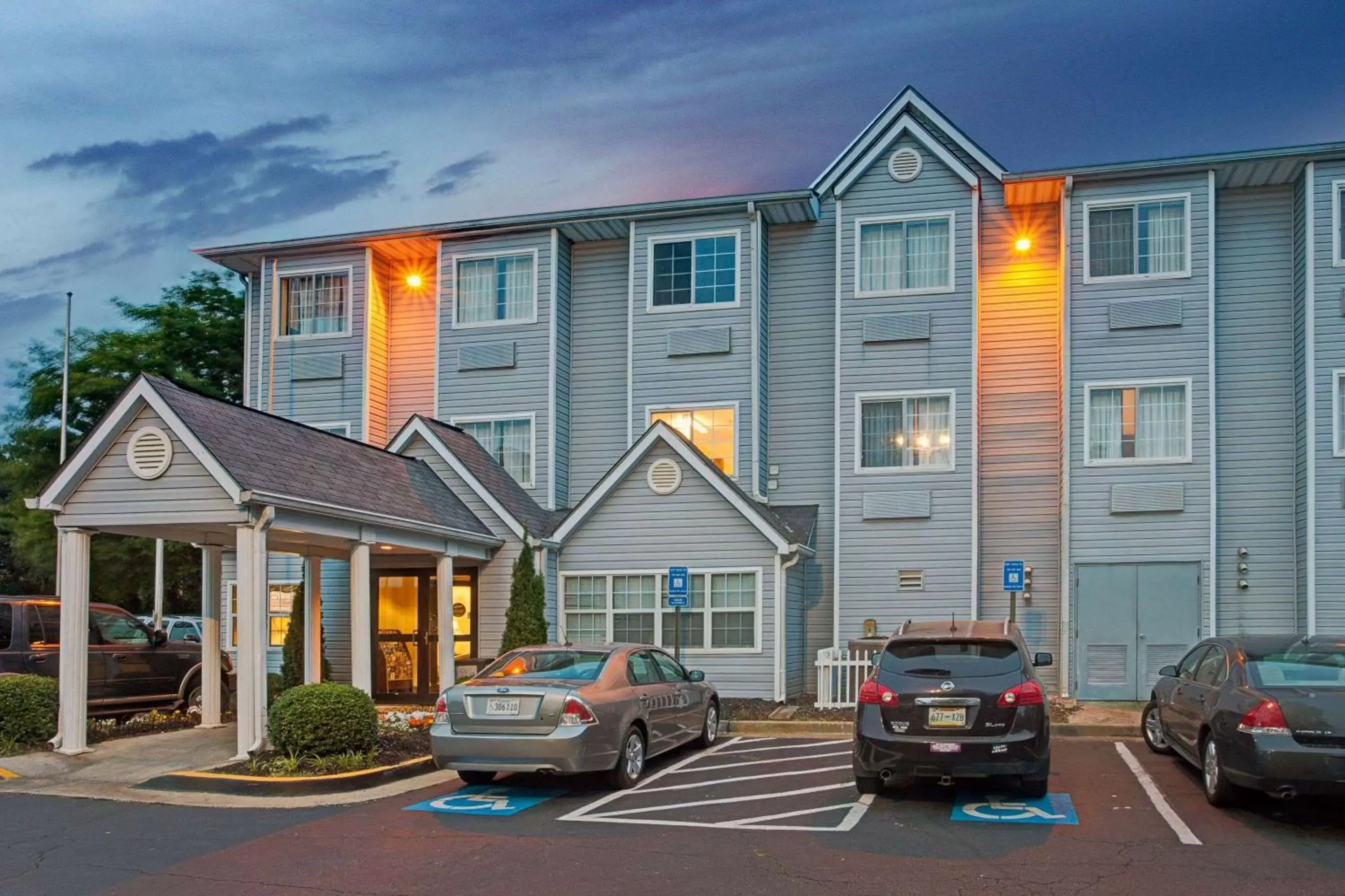 Property Building in Microtel Inn by Wyndham Atlanta Airport