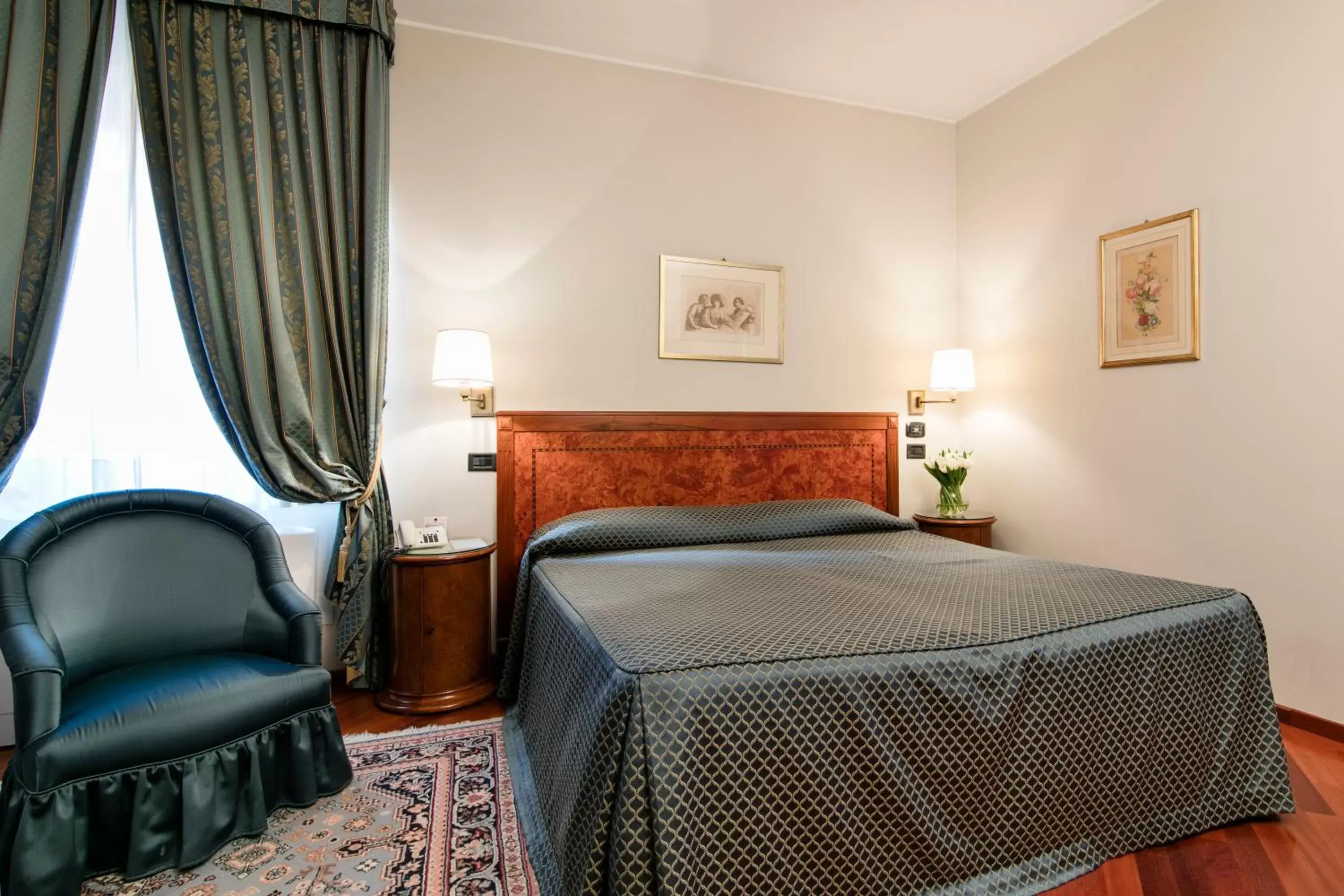 Day, Bed in Albergo Delle Notarie