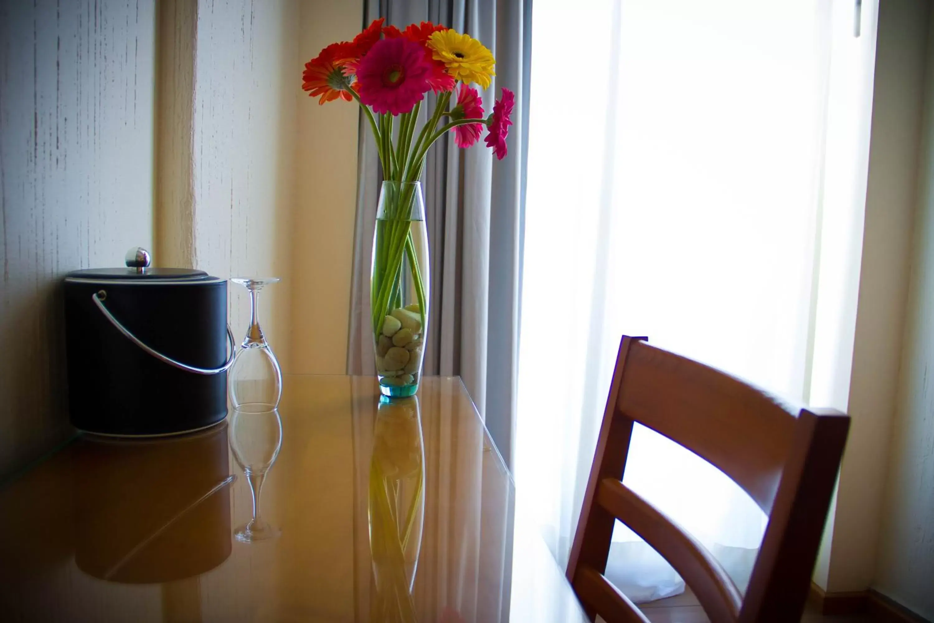 Bedroom, Seating Area in Hotel Abu