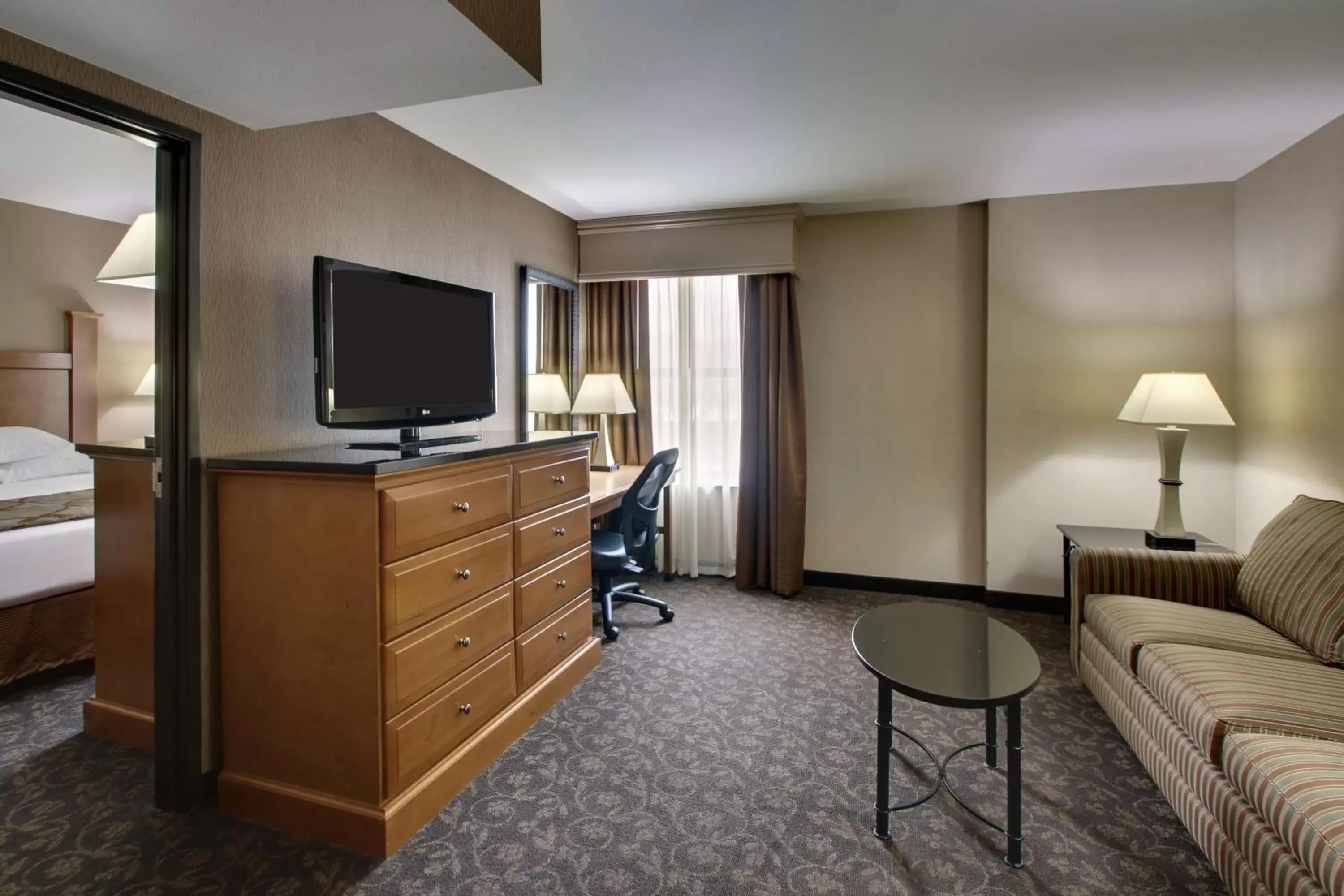 Photo of the whole room, TV/Entertainment Center in Drury Plaza Hotel Broadview Wichita