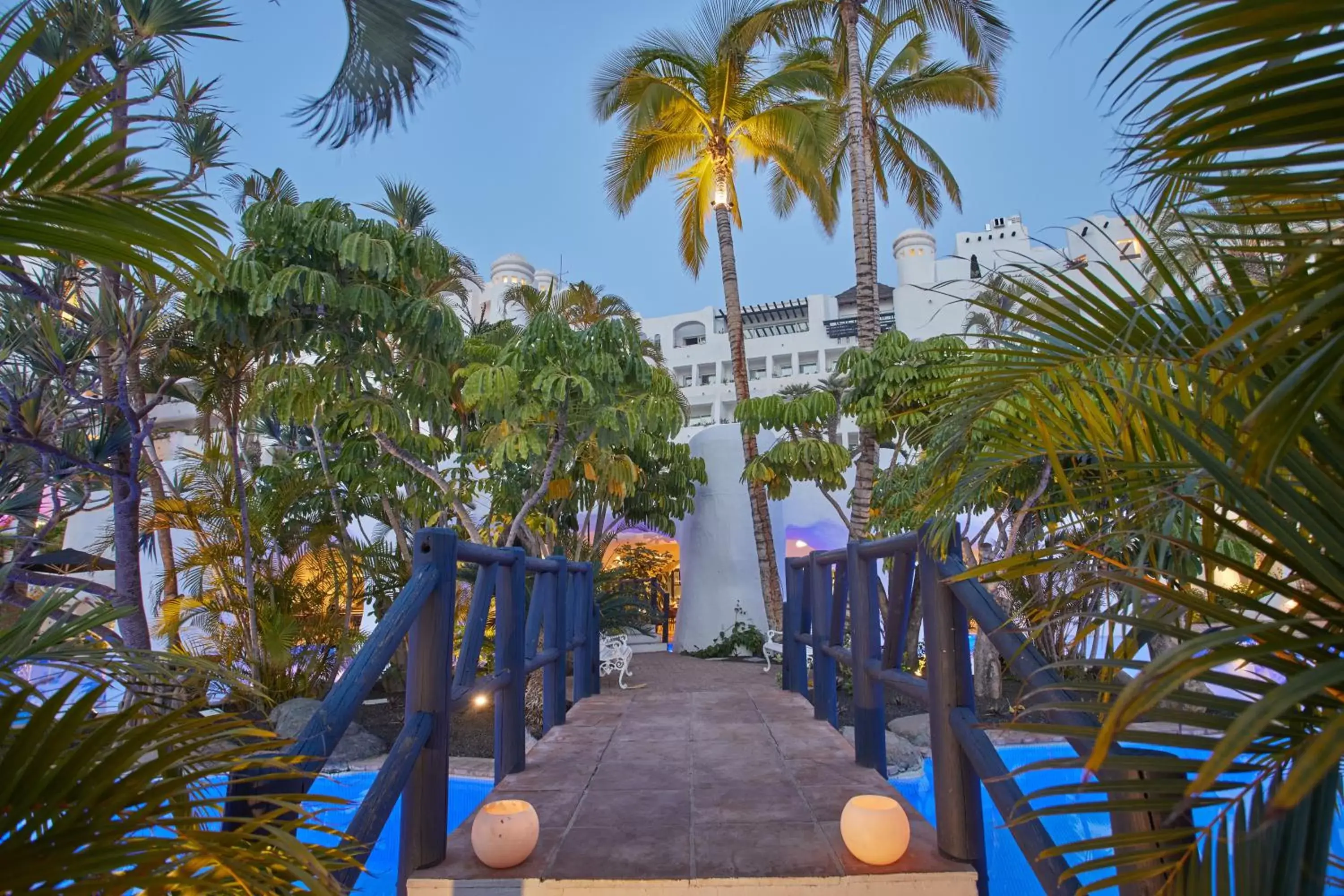 Patio in Dreams Jardin Tropical Resort & Spa